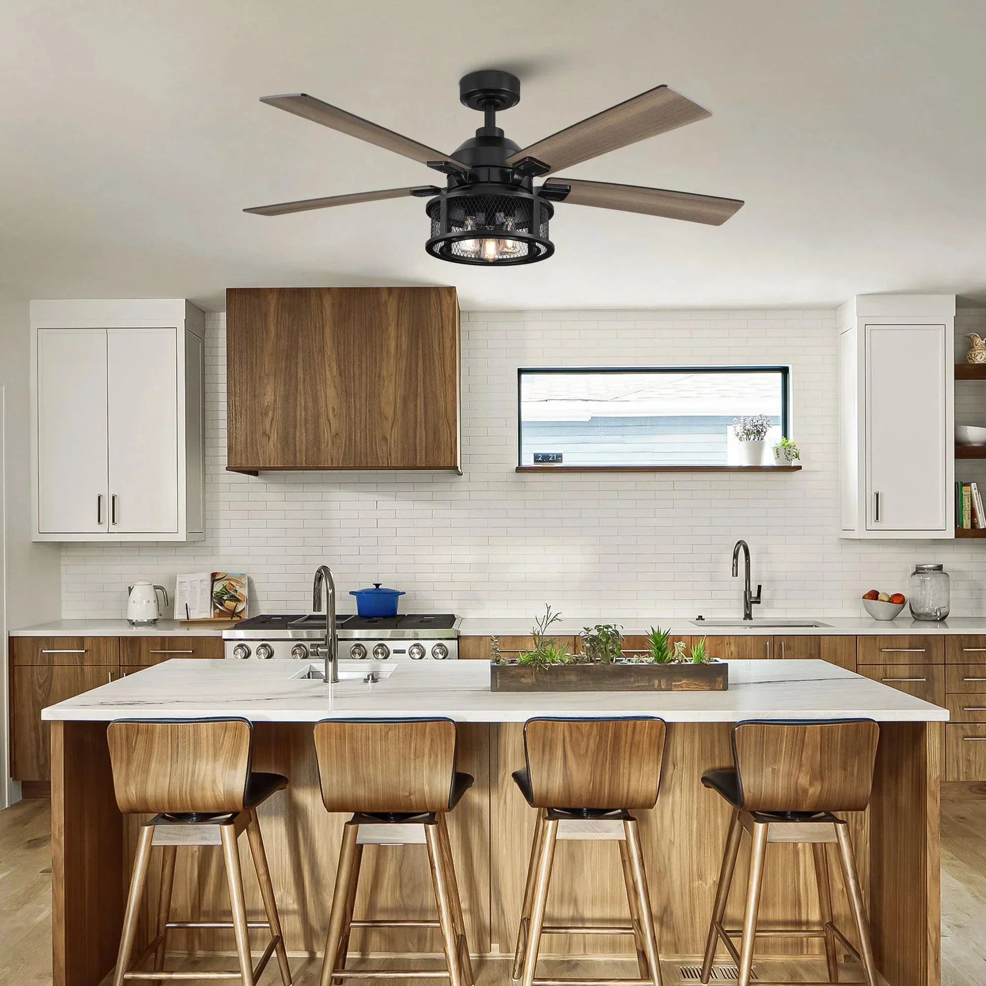 Parrot Uncle 52-Inch Lucknow Industrial Black Reversible Ceiling Fan with Lighting and Remote Control - Image 2