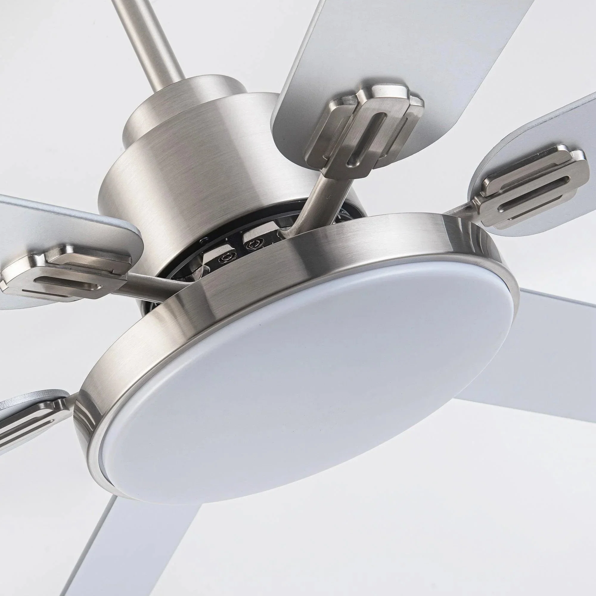Parrot Uncle 60-Inch Lucknow Modern Ceiling Fan with Lighting and Remote Control (F8253110V) - Image 3