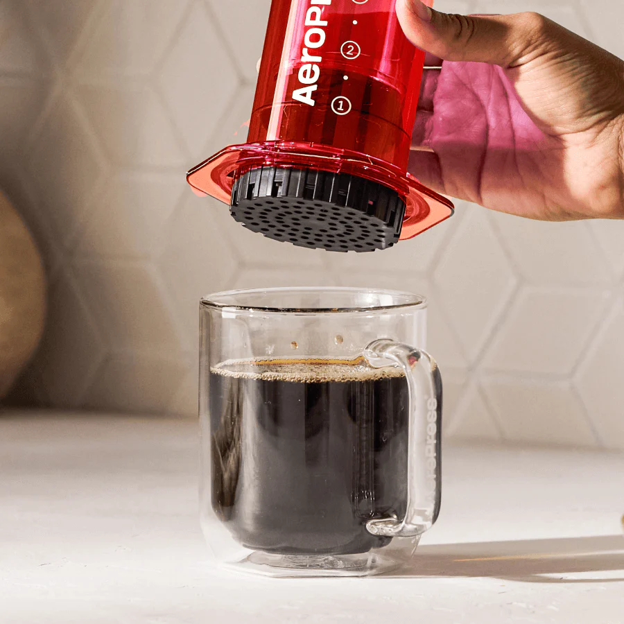 AeroPress Coffee Maker, 3-in-1 Brewing, Clear & Colors - Image 31