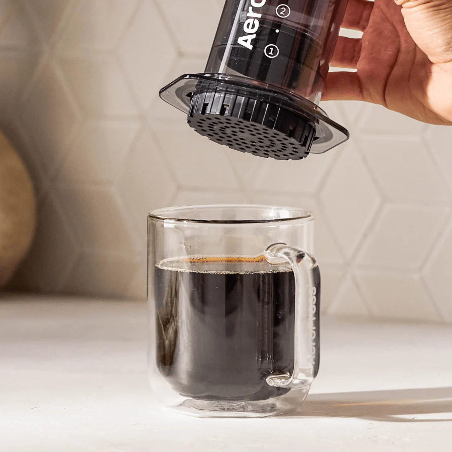 AeroPress Coffee Maker, 3-in-1 Brewing, Clear & Colors - Image 35
