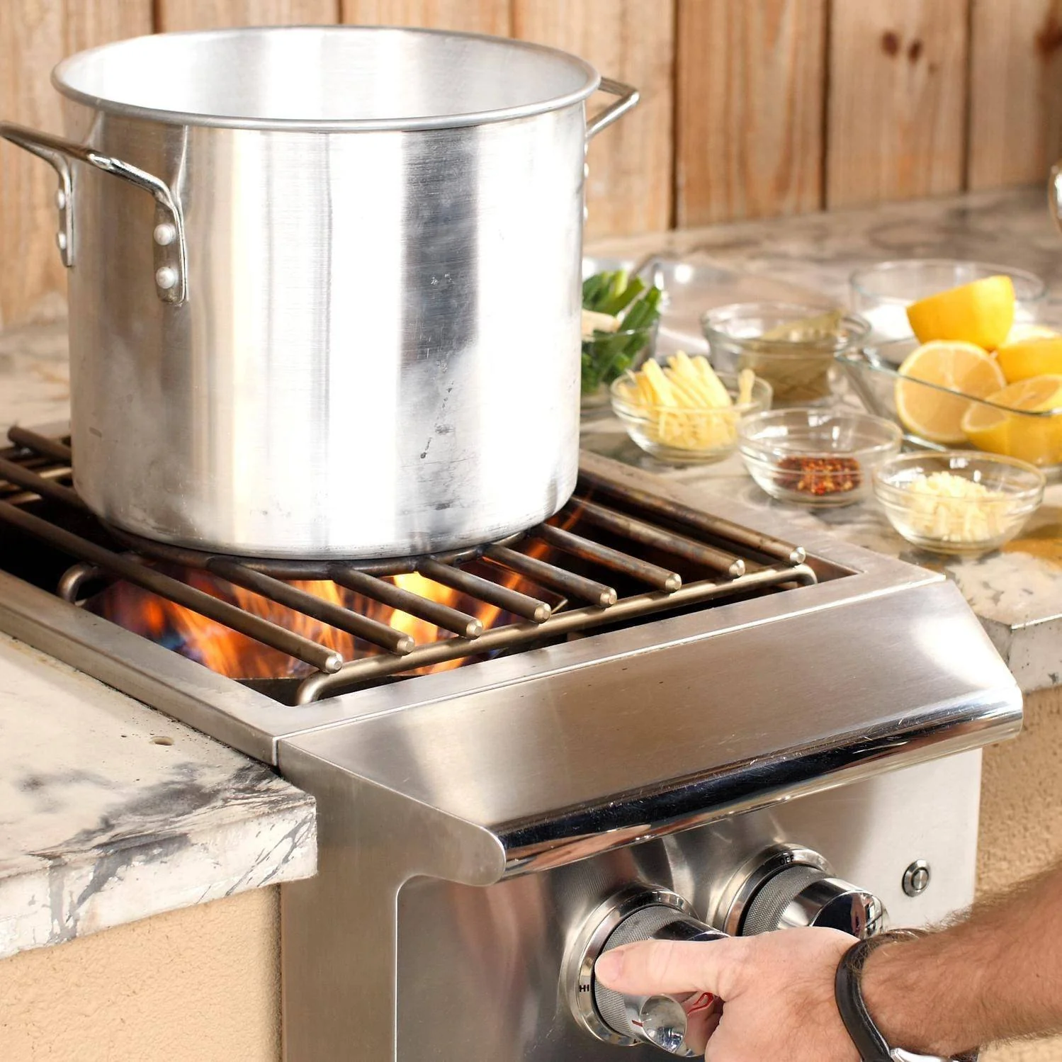 Blaze Grill Package - Professional LUX 44-Inch 4-Burner Built-In Natural Gas Grill and Side Burner in Stainless Steel - Image 21