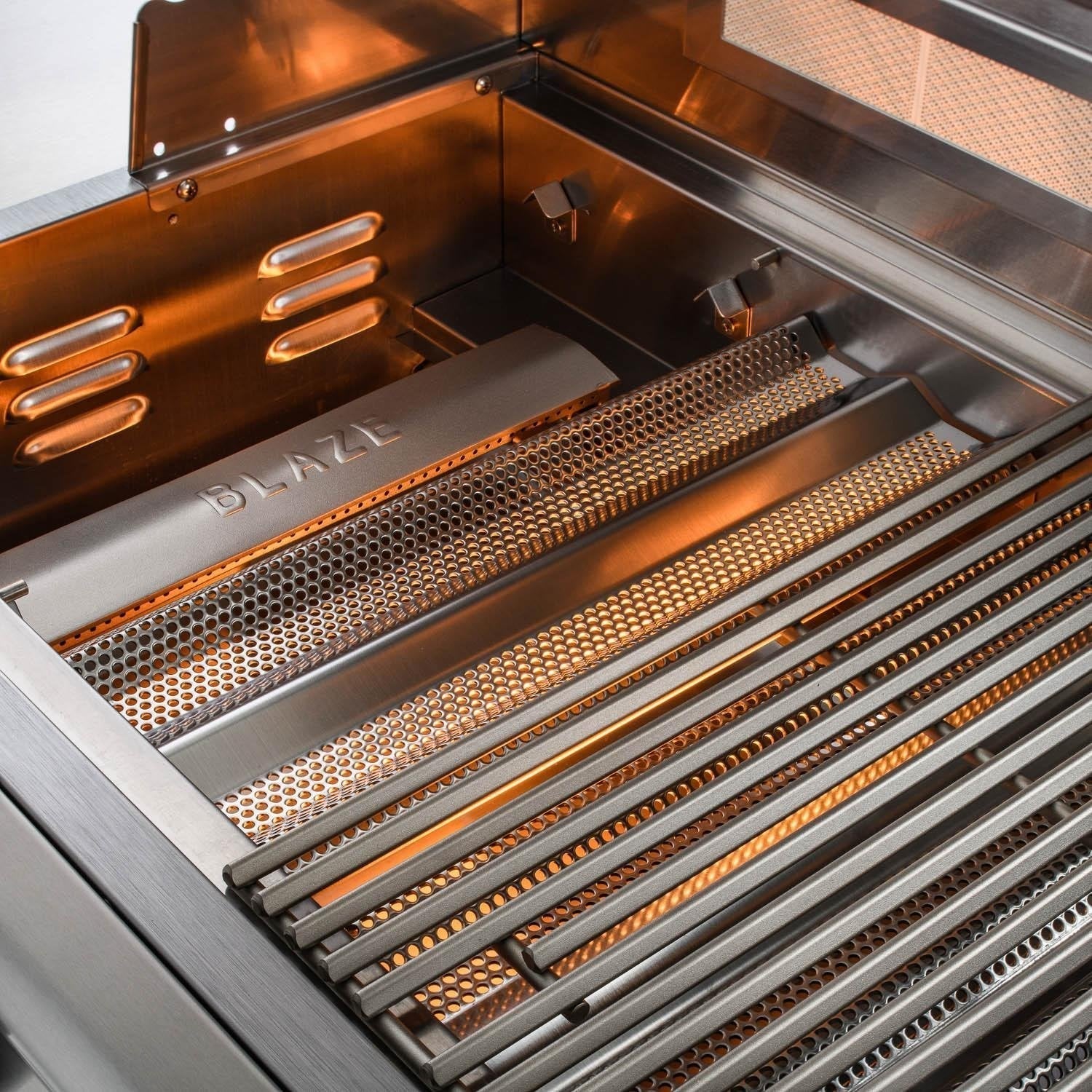 Blaze Grill Package - Premium LTE Marine Grade 32-Inch 4-Burner Built-In Natural Gas Grill and Side Burner in Stainless Steel - Image 6