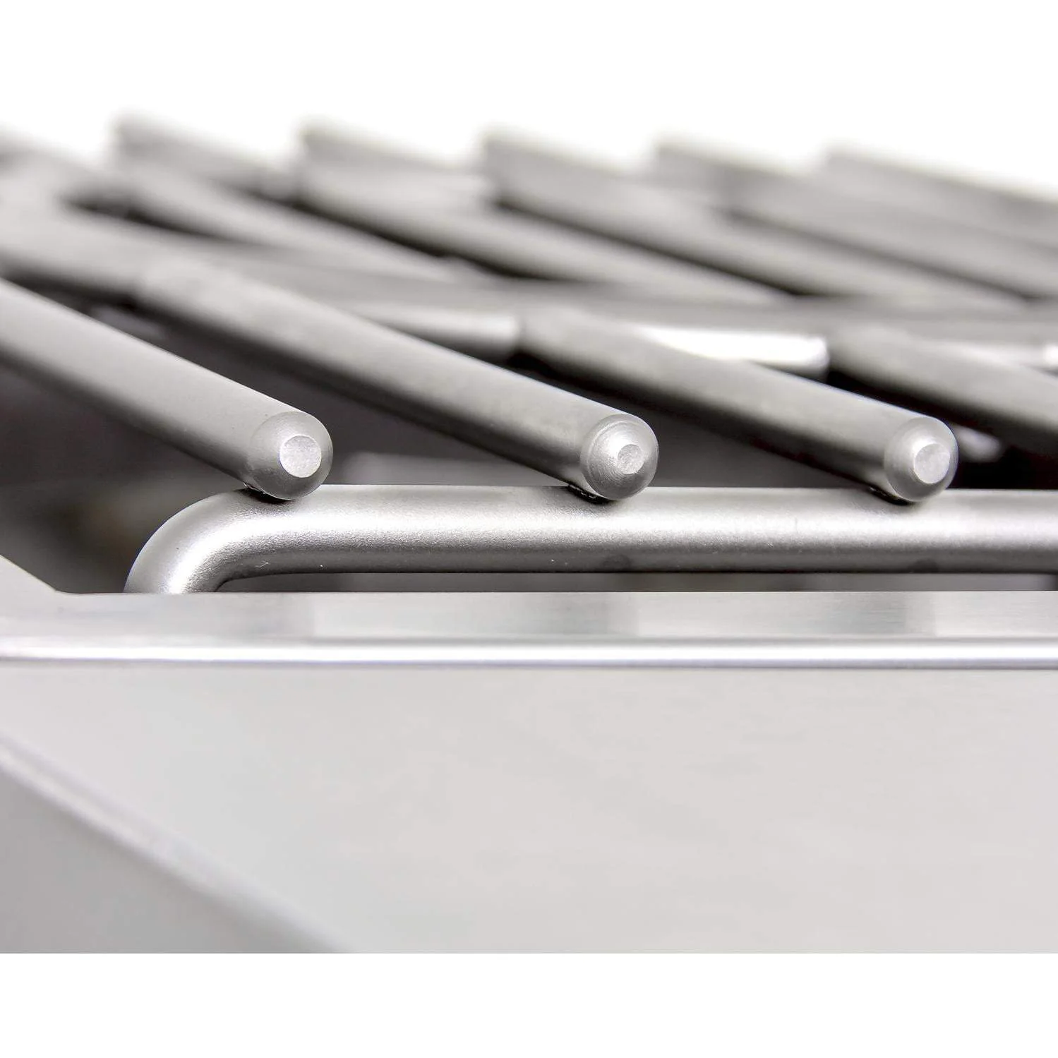 Blaze Grill Package - Premium LTE 32-Inch 4-Burner Built-In Natural Gas Grill, Side Burner and Griddle in Stainless Steel - Image 26