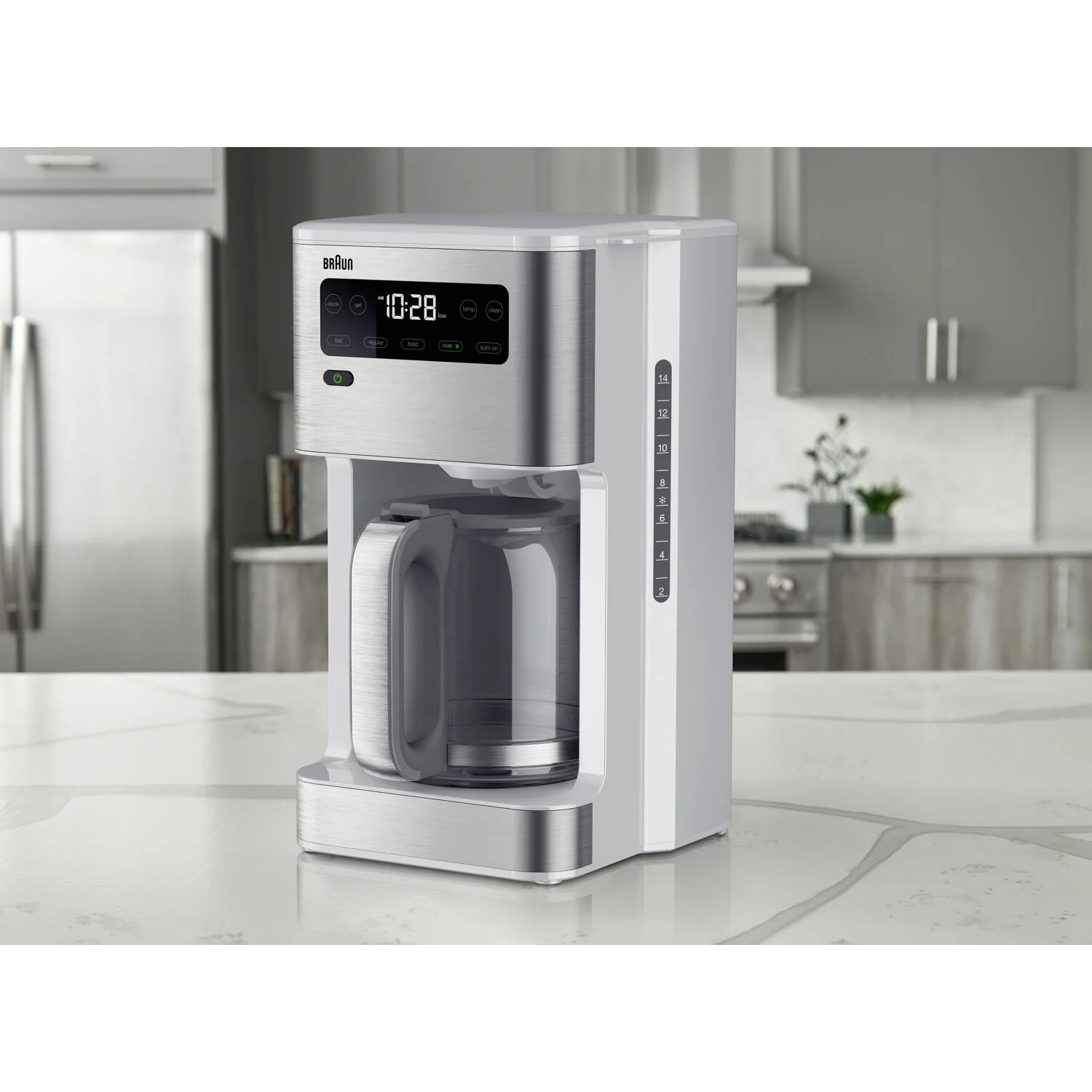 Braun PureFlavor 14-Cup Iced Coffee Maker with 3 Strength Selections in Stainless Steel and White (KF5650WH) - Image 3
