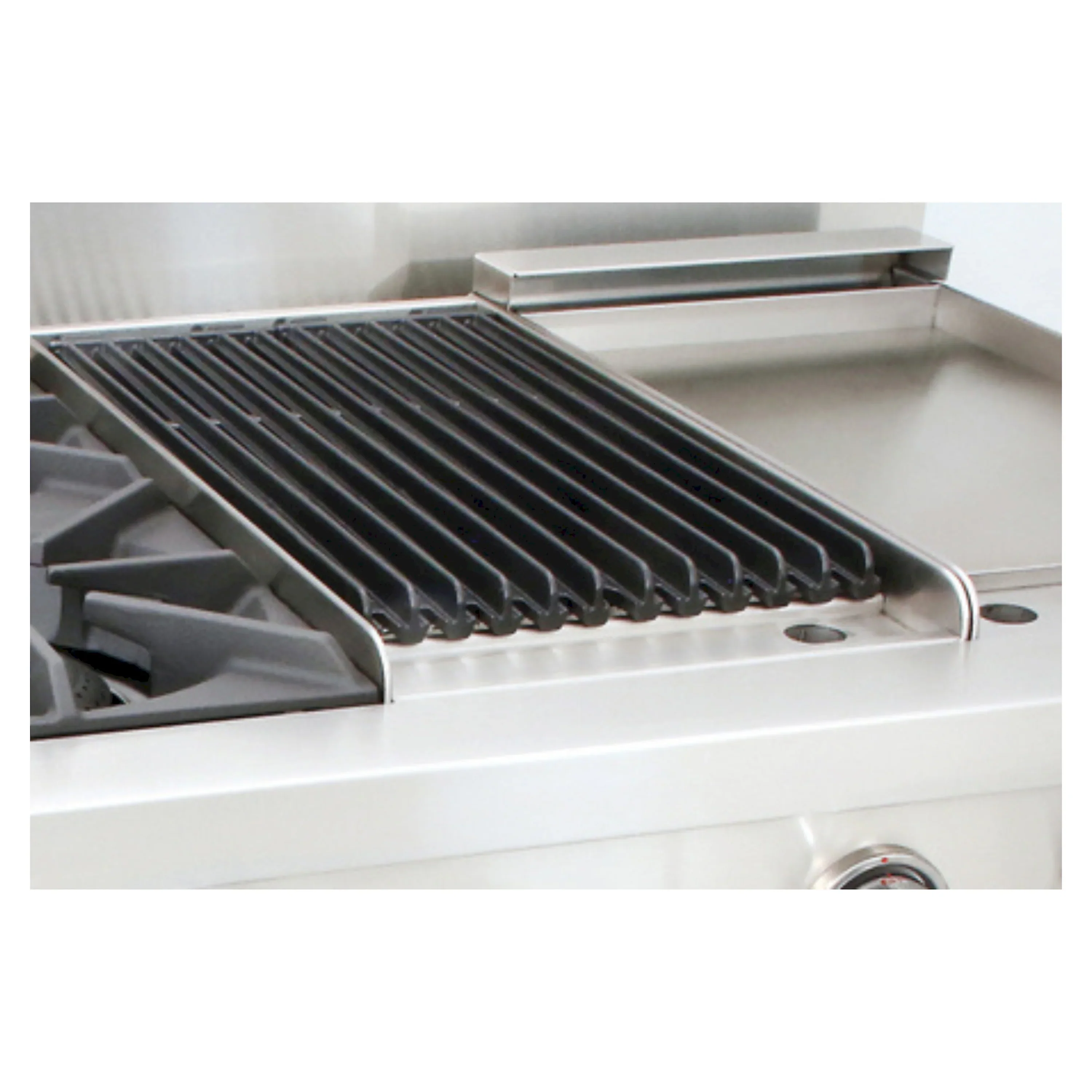Capital 48-Inch Classic Chef Gas Range in Stainless Steel with 4 Sealed Burners, Griddle, & Grill (MCR484BG) - Image 3