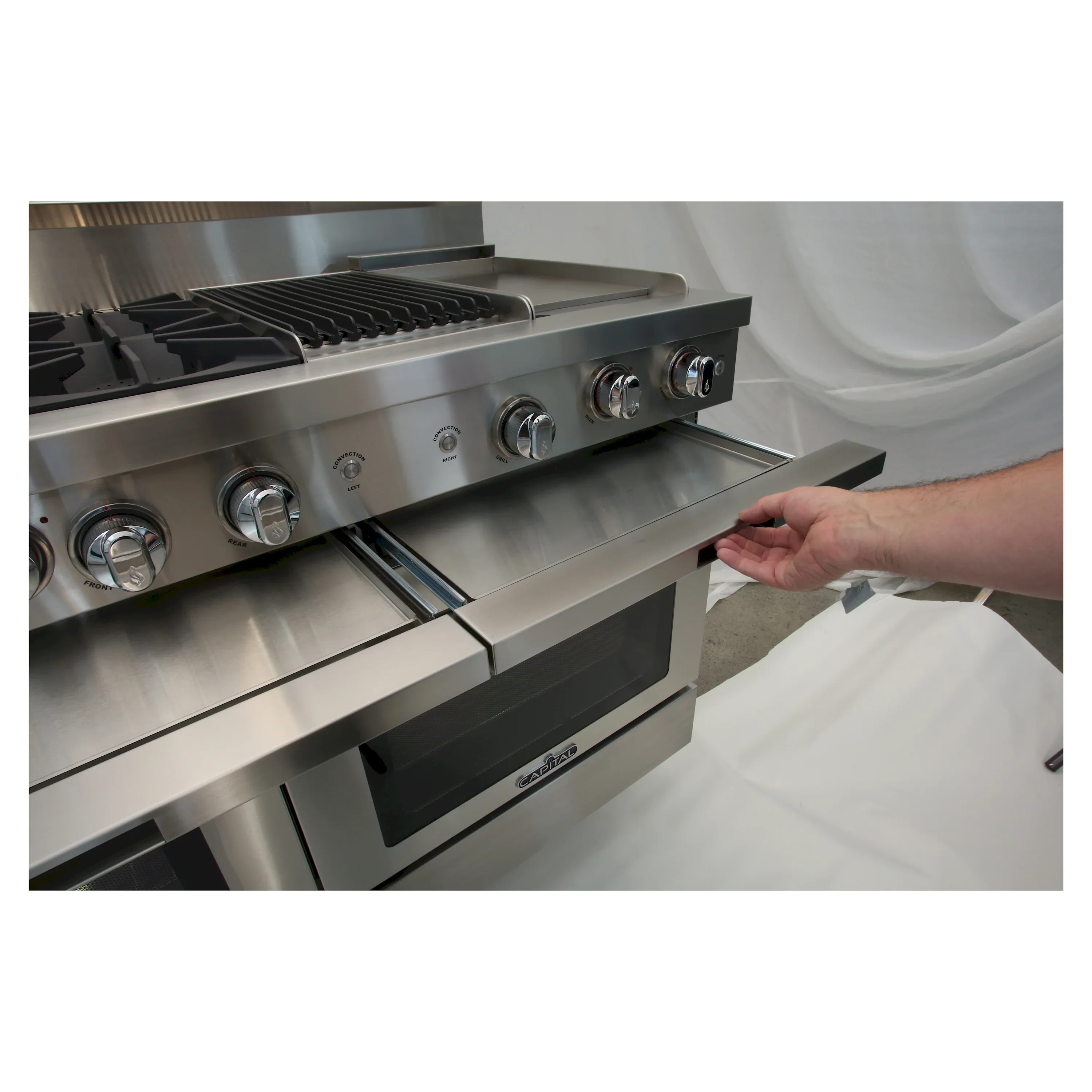 Capital 48-Inch Classic Chef Gas Range in Stainless Steel with 6 Sealed Burners & Griddle (MCR484G2) - Image 8