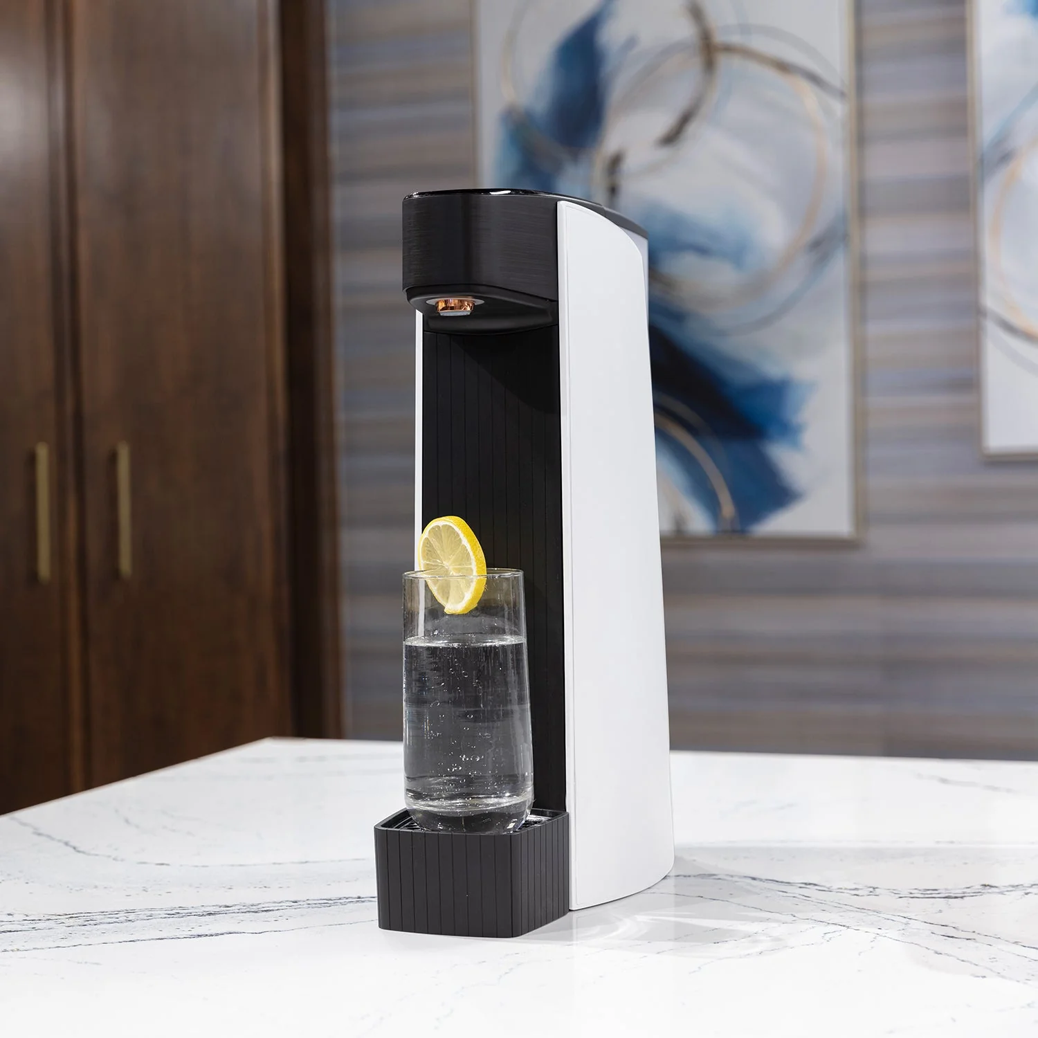 Carbon8 - One Touch Sparkling Water Maker + Filter & Lemon8 - White - Image 7