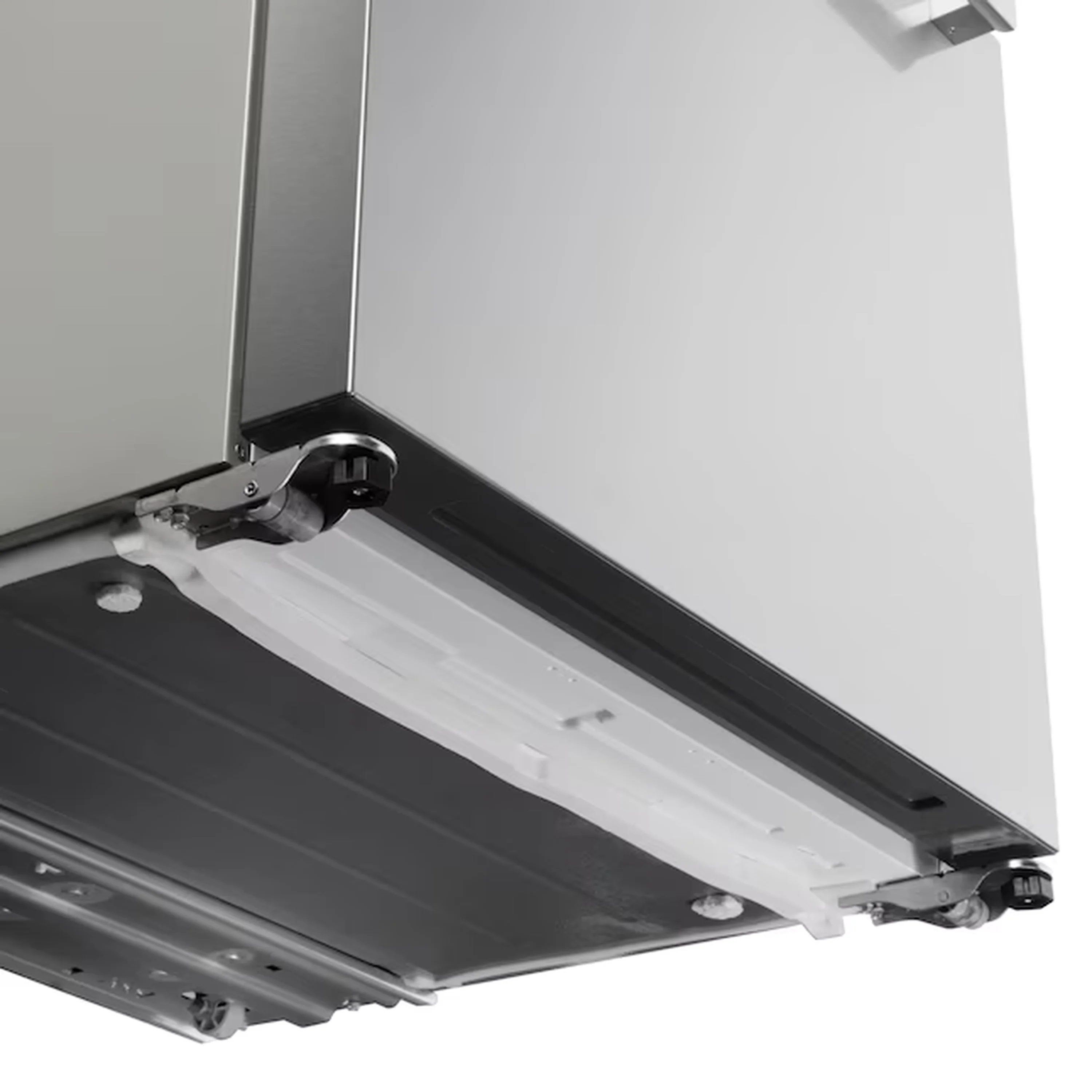Cosmo 30-Inch 17.5 Cu. Ft. Counter-Depth French Door Refrigerator with Ice Maker in Stainless Steel (COS-RFFV183GHS) - Image 8