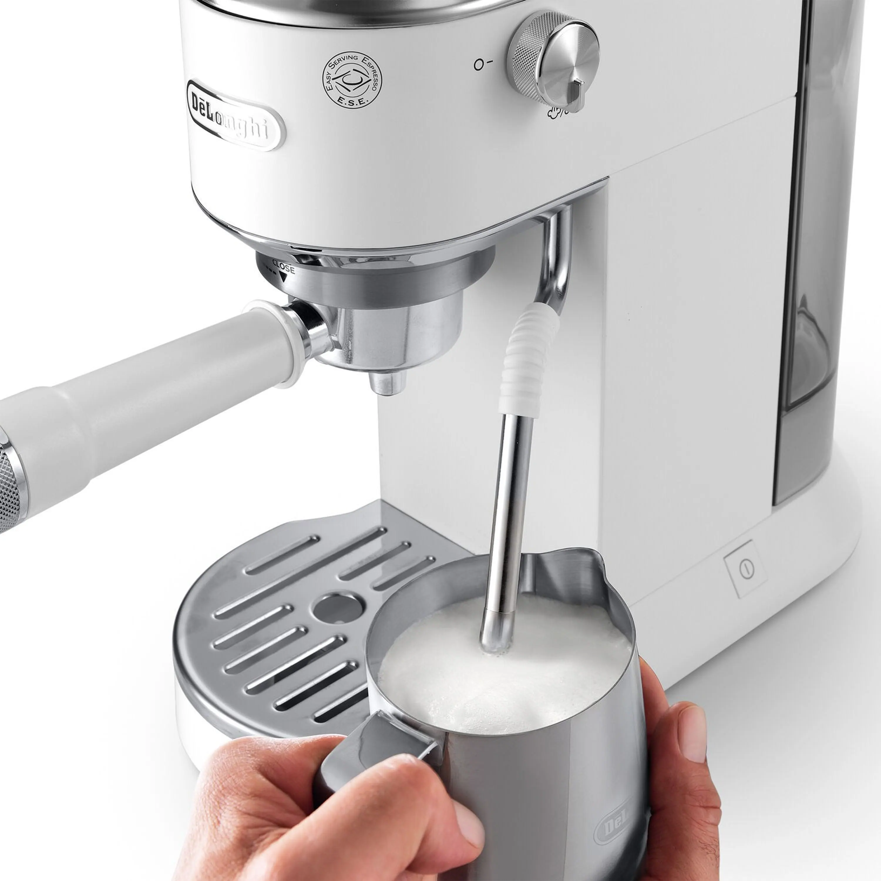 De'Longhi Dedica Duo Pump Espresso Machine with Cold Brew, Frothing Wand in Vanilla (EC890WI) - Image 8
