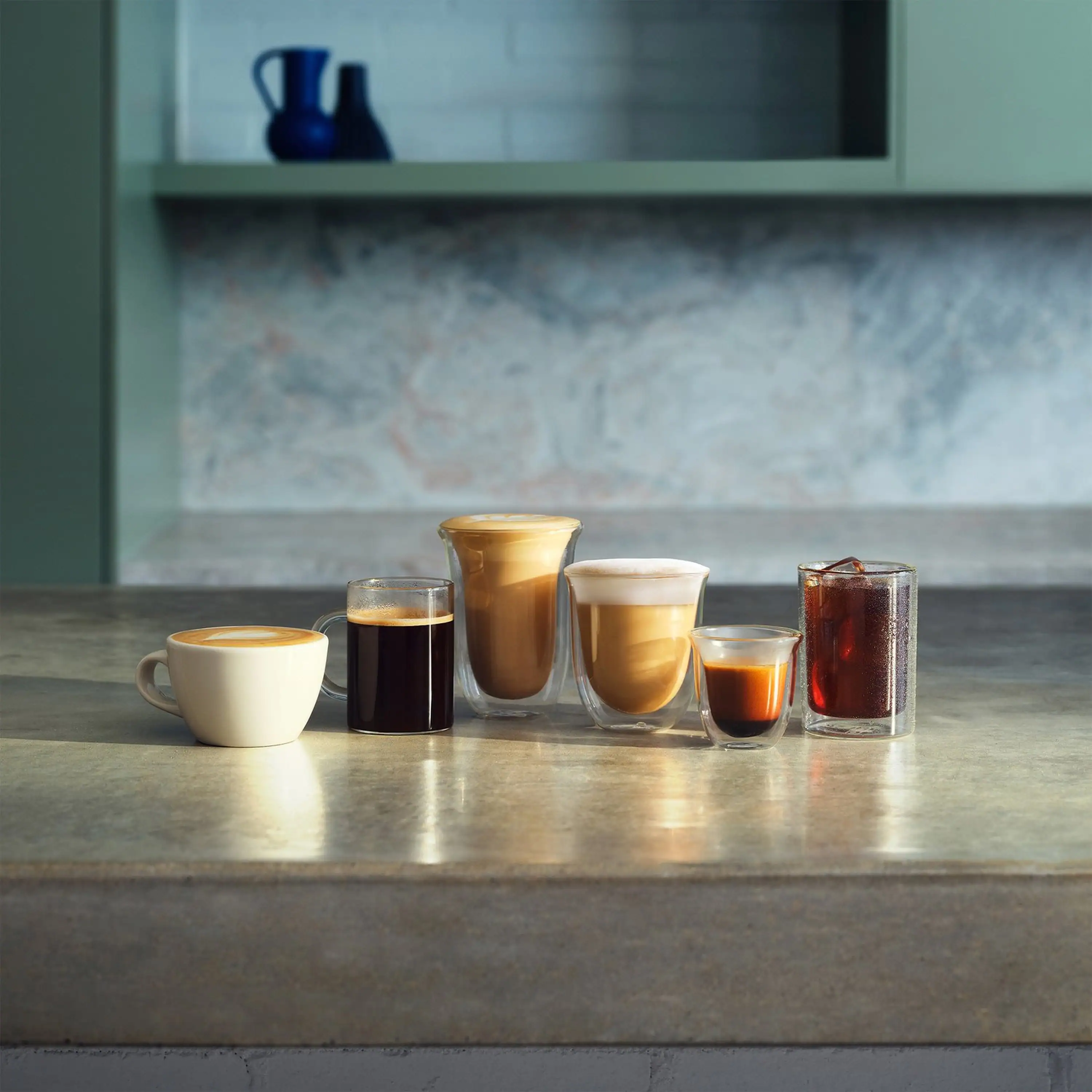 De'Longhi Dedica La Specialista Touch Espresso Machine with Cold Brew. Latte Art in Green (EC9455M) - Image 11