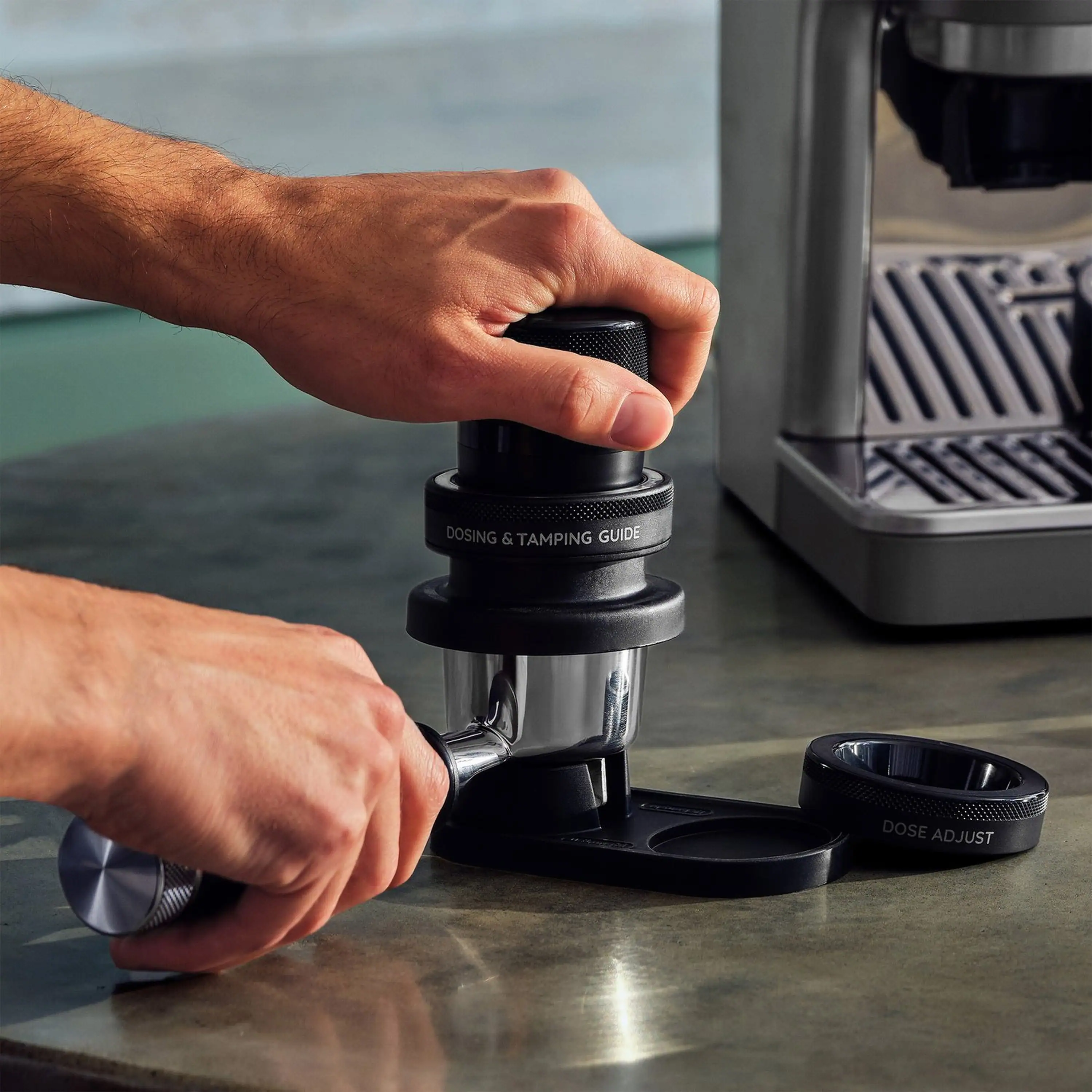 De'Longhi Dedica La Specialista Touch Espresso Machine with Cold Brew. Latte Art in Green (EC9455M) - Image 19