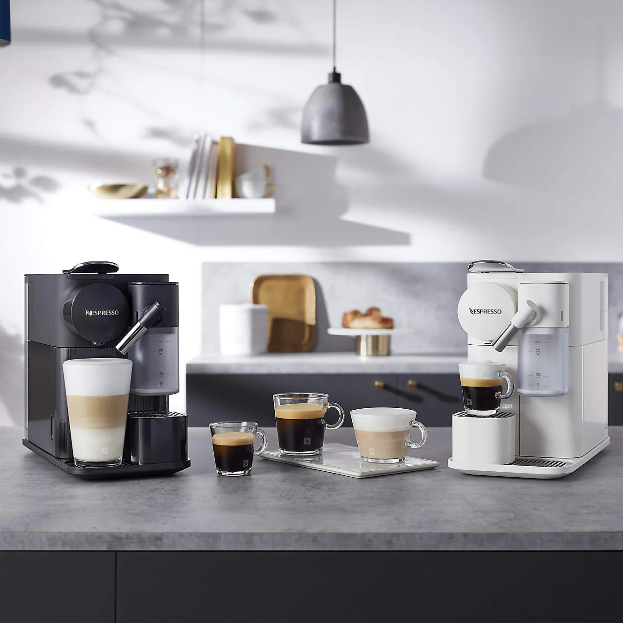 De'Longhi Nespresso Lattissima One Single Serve Espresso Coffee Machine in Black (EN510B) - Image 11