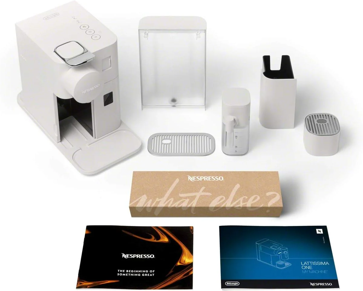 De'Longhi Nespresso Lattissima One Single Serve Coffee Machine in White (EN510W) - Image 12
