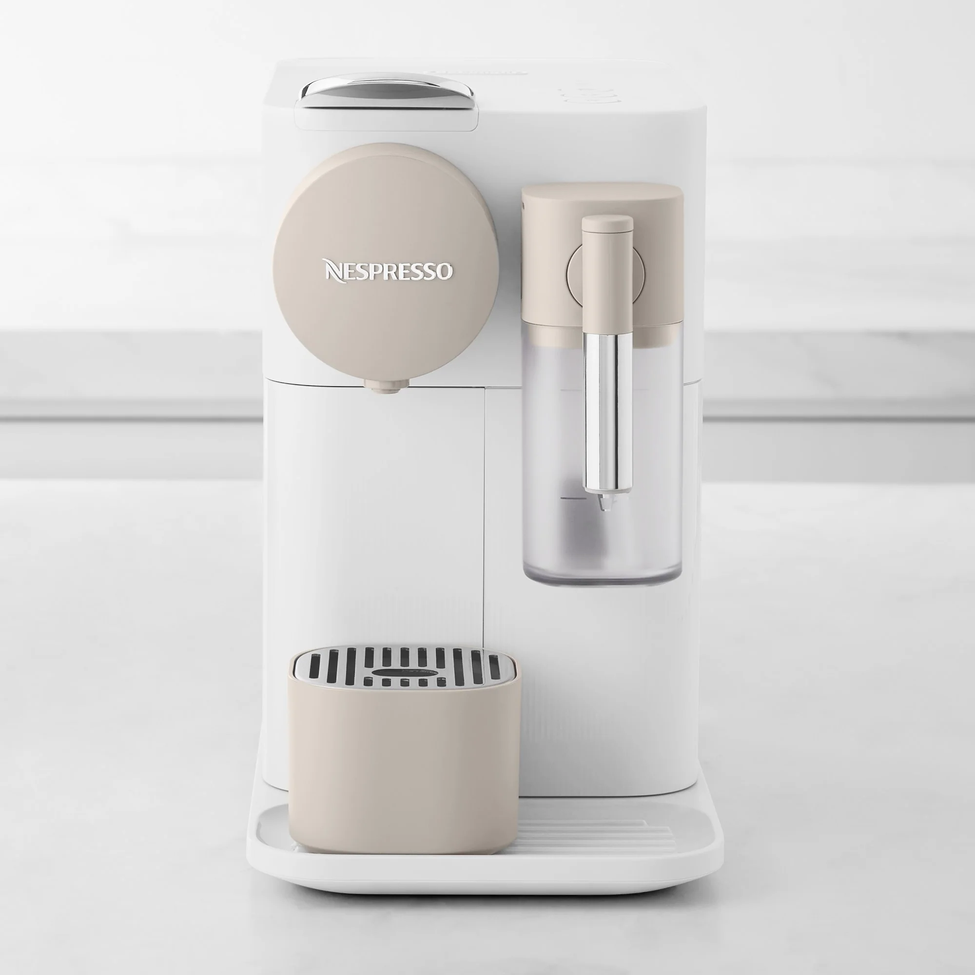 De'Longhi Nespresso Lattissima One Single Serve Coffee Machine in White (EN510W) - Image 8