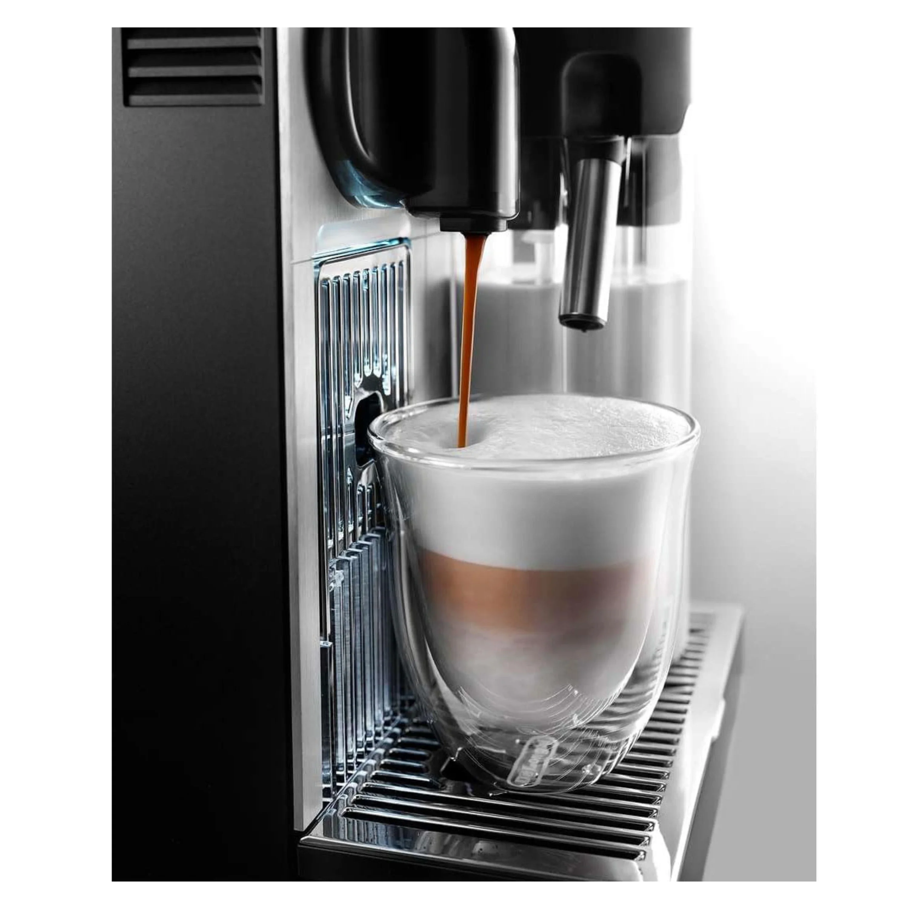 De'Longhi Nespresso Lattissima Pro Capsule Espresso/Cappuccino Machine in Brushed Aluminum and Black (EN750MB) - Image 5