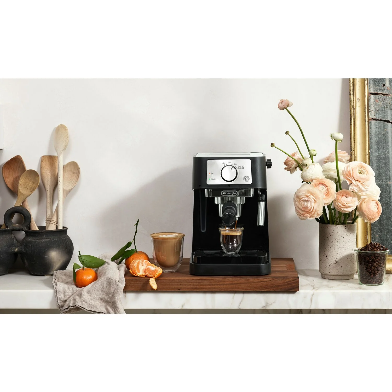 De'Longhi Stilosa 15 Bar Pump Manual Espresso Machine (EC260BK) - Image 2