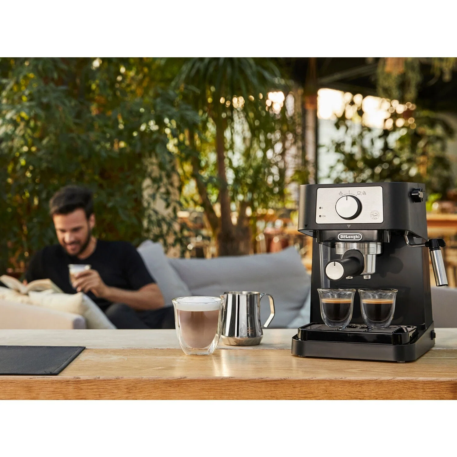 De'Longhi Stilosa 15 Bar Pump Manual Espresso Machine (EC260BK) - Image 4