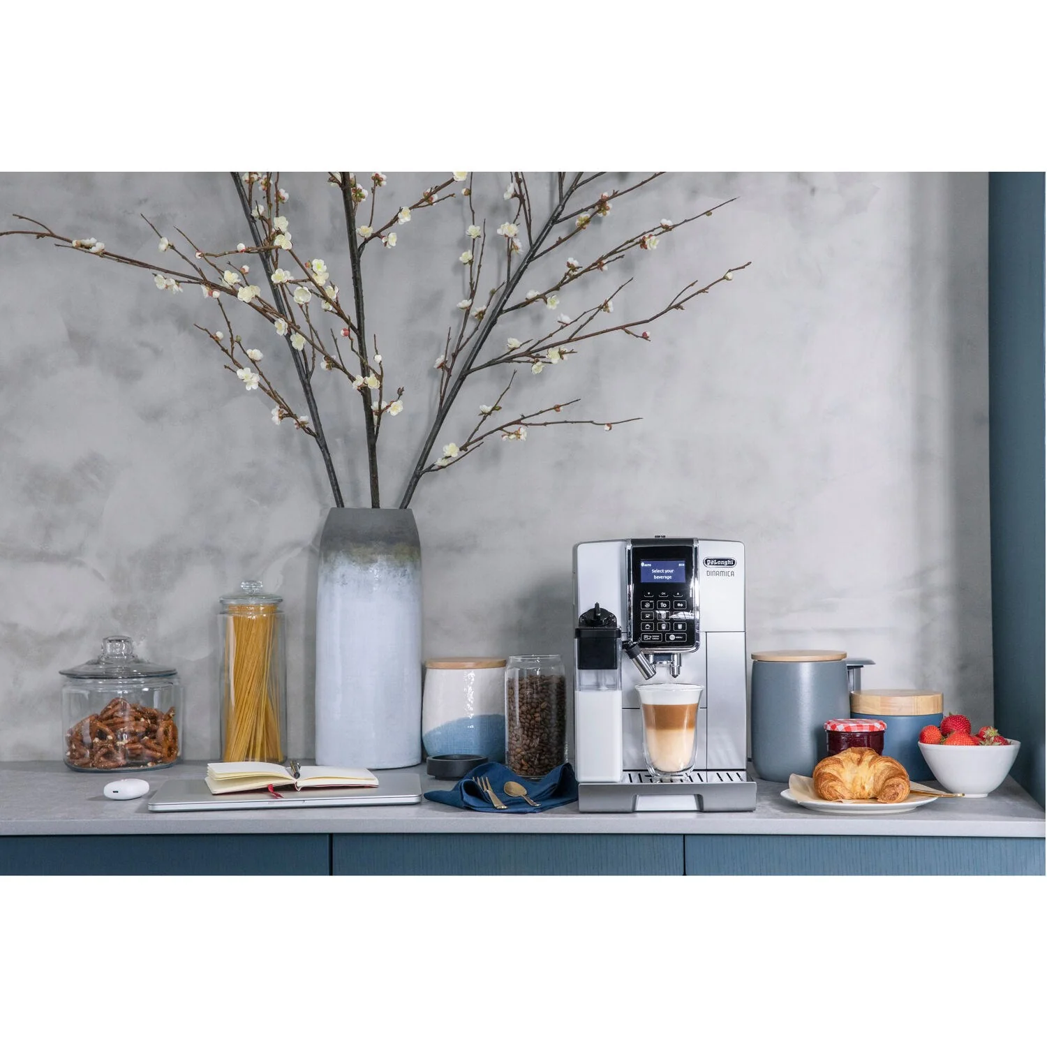 De'Longhi Dinamica with LatteCrema Super Automatic Espresso Machine in Silver (ECAM35075SI) - Image 8