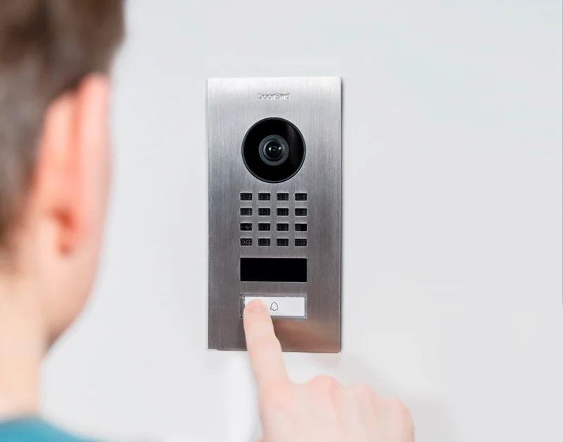 DoorBird D1101V Flush-Mount IP Video Intercom in Gold - Image 2