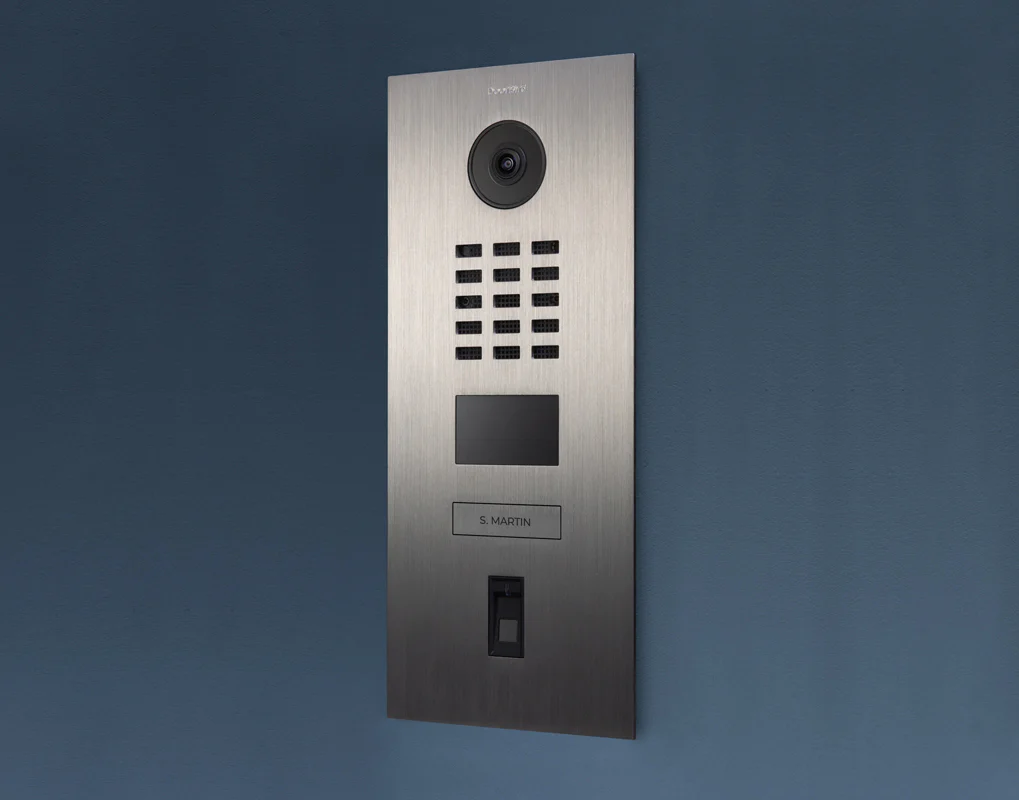 DoorBird D2101FV Fingerprint 50 IP Video Door Station in Brass - Image 7