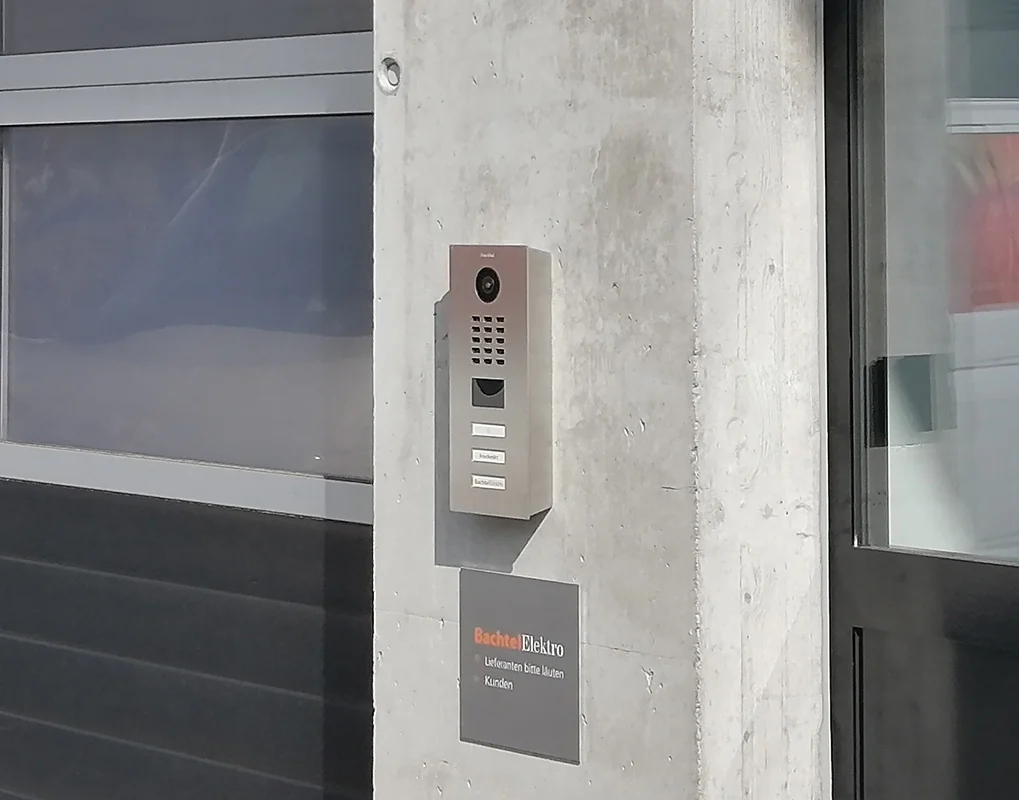 DoorBird D2103V IP Video Door Station, 3 Call Button in Real Burnished Brass - Image 2