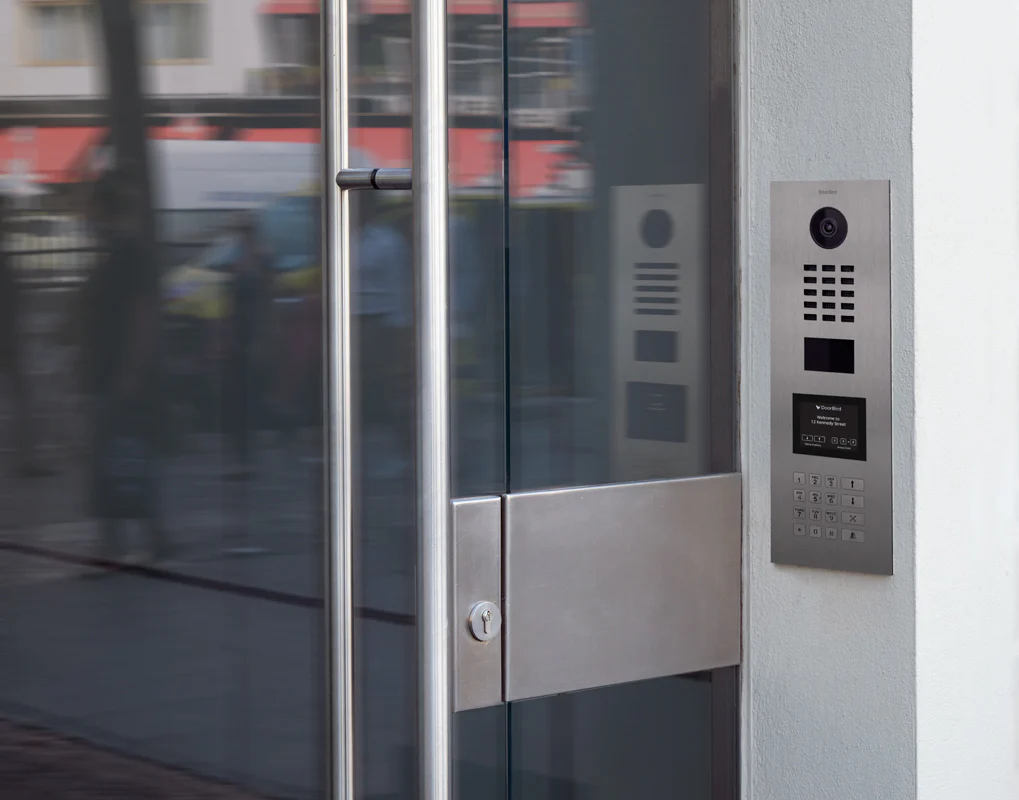 DoorBird D21DKV IP Video Door Station, Multi Tenant Residences Up to 500 Units in Chrome - Image 3
