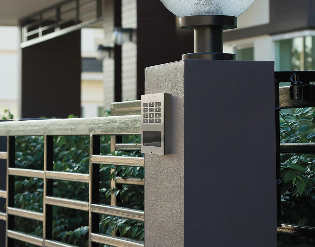 DoorBird A1121 Surface-Mount IP Access Control Device in Stainless Steel V2A - Image 4
