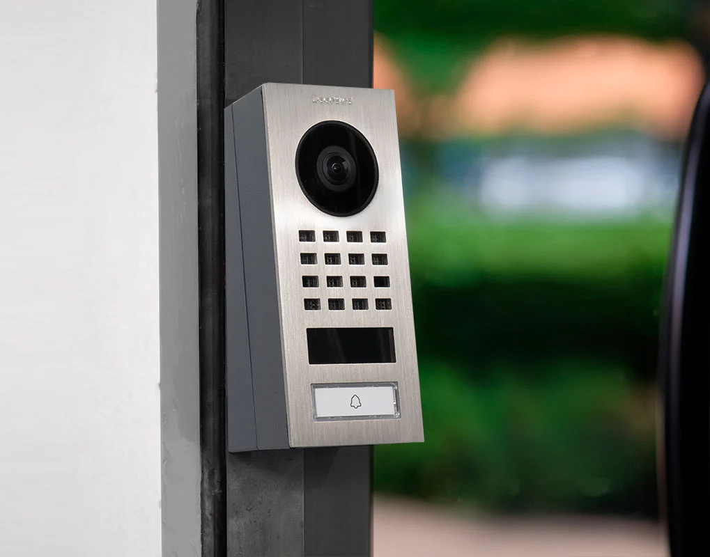 DoorBird Wedge Corner Wall-Mount Adapter A8001 - Image 4