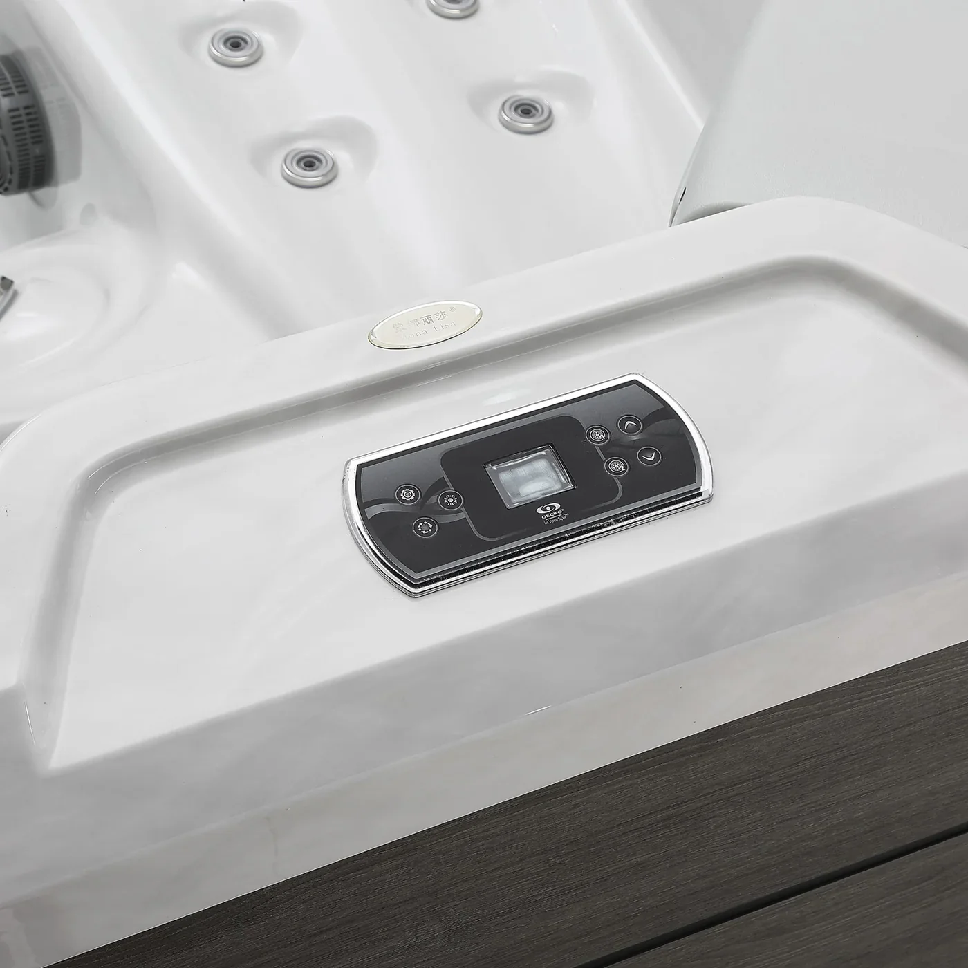 Empava Luxury Freestanding 5-Person Square Outdoor Hot Tub (EMPV-SPA3528) - Image 8
