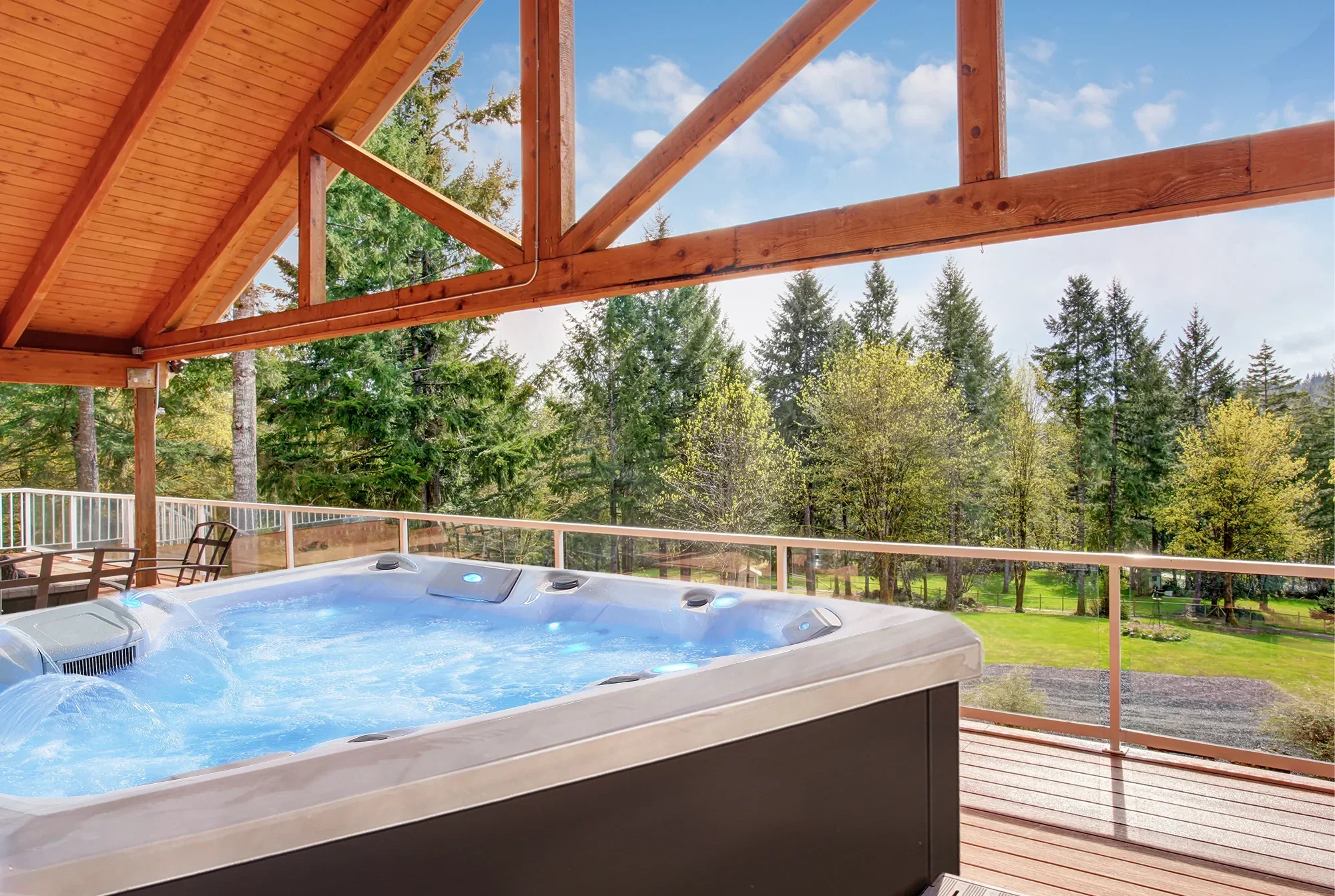 Empava Luxury Freestanding 6-Person Square Outdoor Hot Tub (EMPV-SPA3550) - Image 3