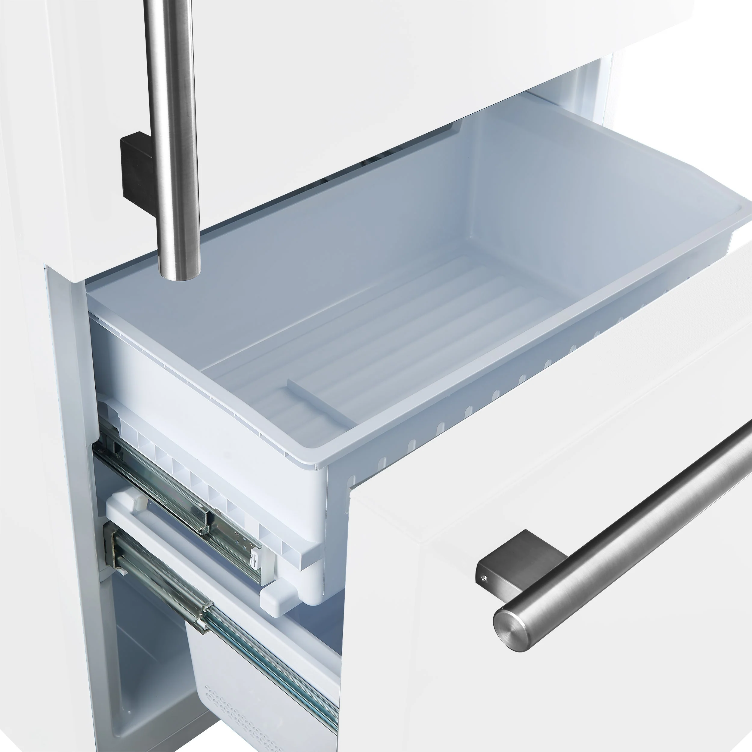 Forno 2-Piece Appliance Package - 30-Inch Slide-In Induction Range and 31-Inch Refrigerator, Right Hinge in White with Antique Brass Handle (FBDL-014-06CAUS) - Image 21