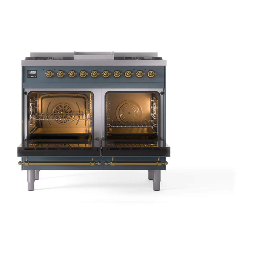 ILVE 40-Inch Nostalgie II Natural Gas Dual Fuel Range with 6 Burners, Griddle and Solid Door Oven in Blue Grey with Brass Trim (UPD40FQNMPBGG) - Image 2
