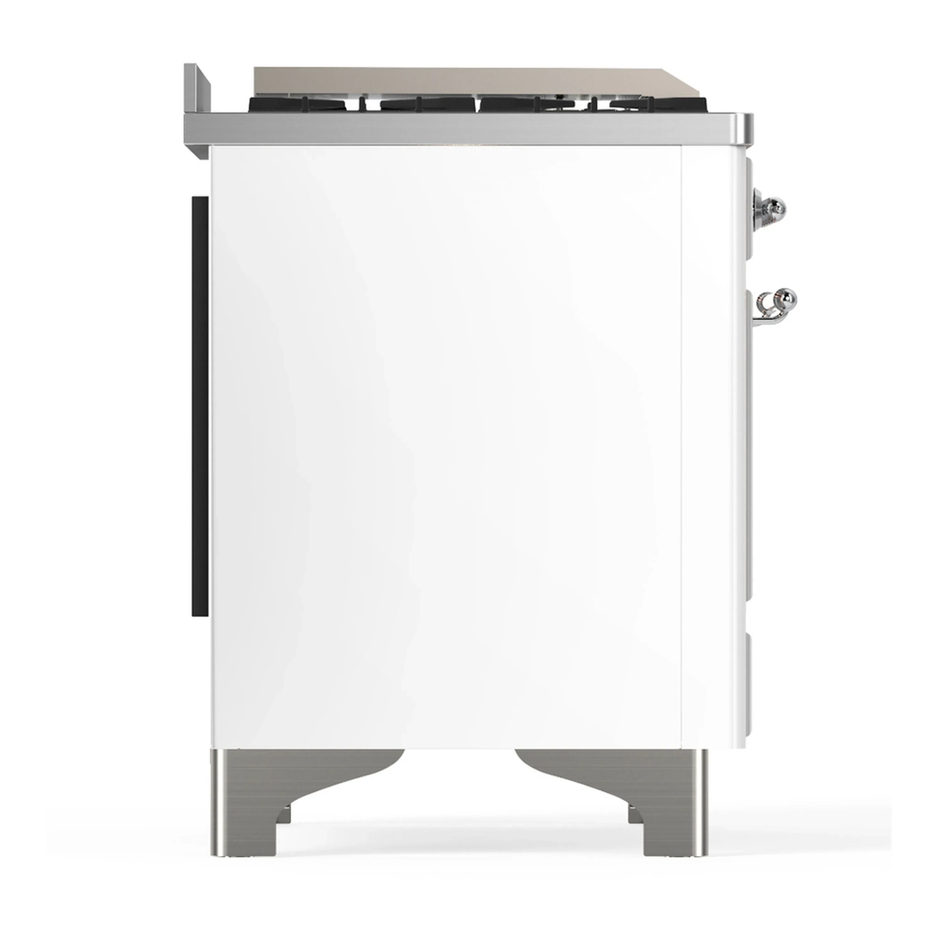ILVE Majestic III 60-inch Dual Fuel Range with 5 Liquid Propane Burner, Griddle and Solid Door Electric Oven in White with Chrome Trim (UM60FQNR3WHCLP) - Image 8