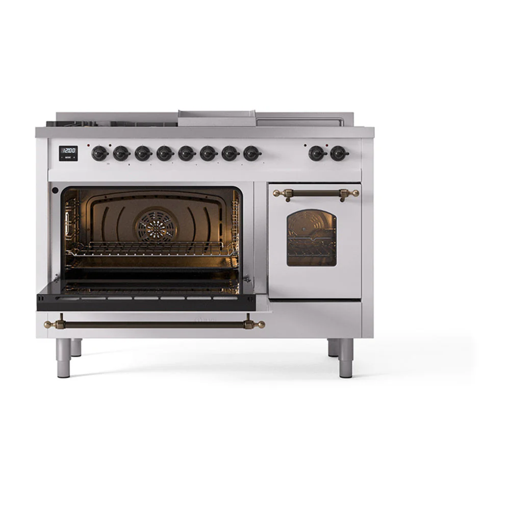 ILVE Nostalgie II 48-Inch Natural Gas Dual Fuel Range with 5 Burners, Griddle, & French Top with Triple Glass Door Oven in White with Bronze Trim (UP48FSNMPWHB) - Image 6
