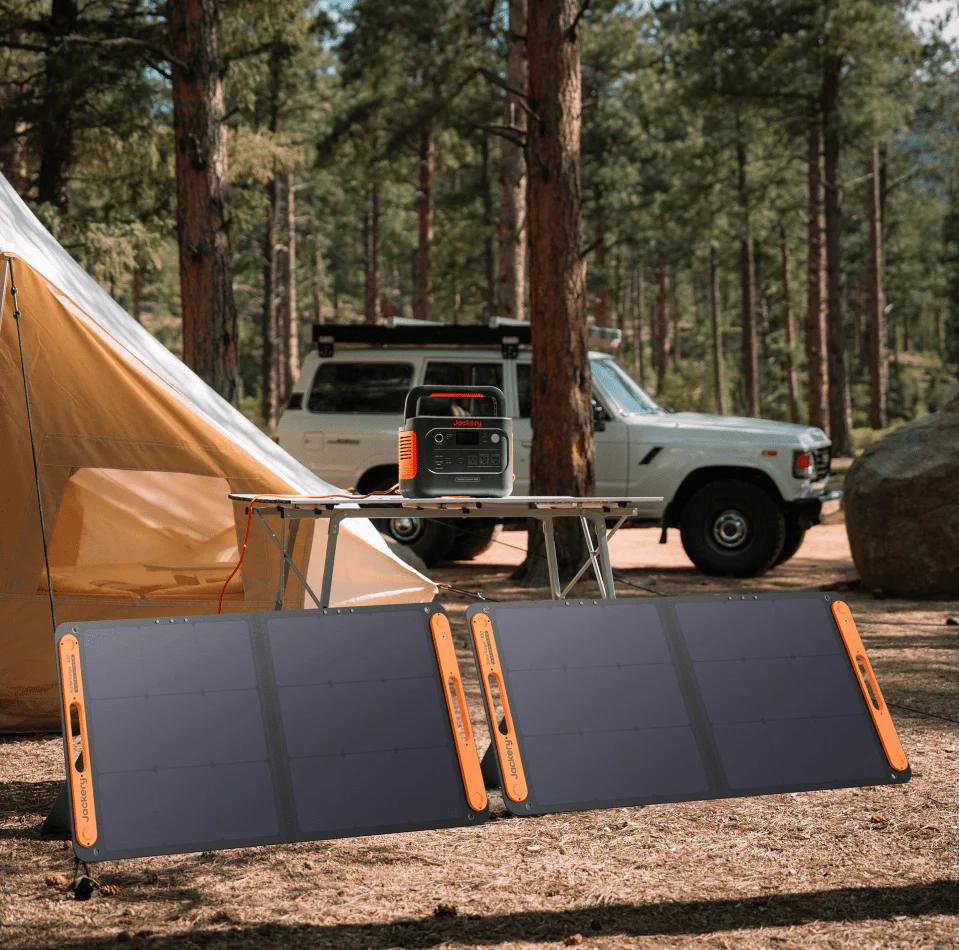 Jackery Solar Generator 1000 v2 with 200W Solar Panel, 1070Wh Portable Power Station LiFePO4 Battery,1500W AC/100W USB-C Output, 1Hr Fast Charge for Outdoor,Off-Grid Living,RV,Emergency - Image 8