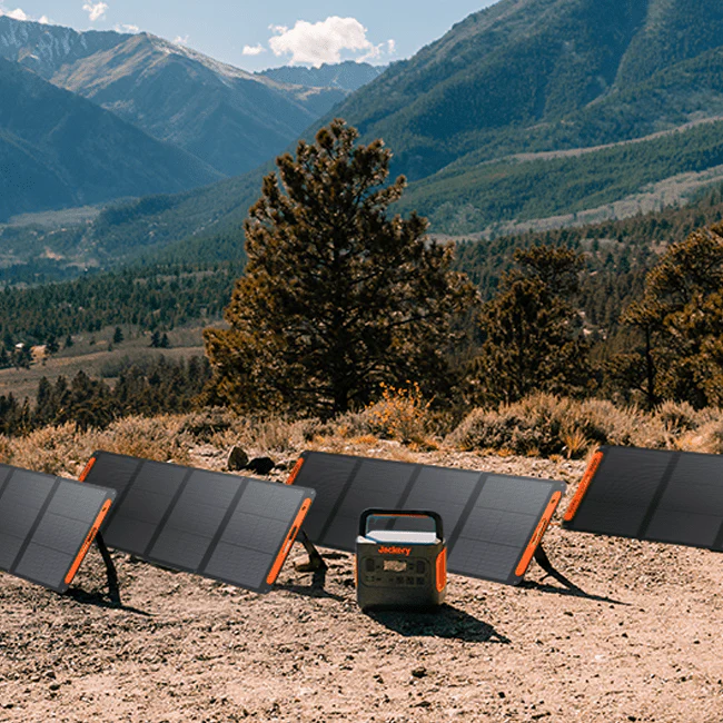 Jackery SolarSaga 200W Portable Solar Panel,IP68 Foldable Bifacial Solar Panels,Compatible with Jackery Explorer Power Station and Solar Generator,for Rooftops Outdoor Camping Off-Grid and RVs - Image 3