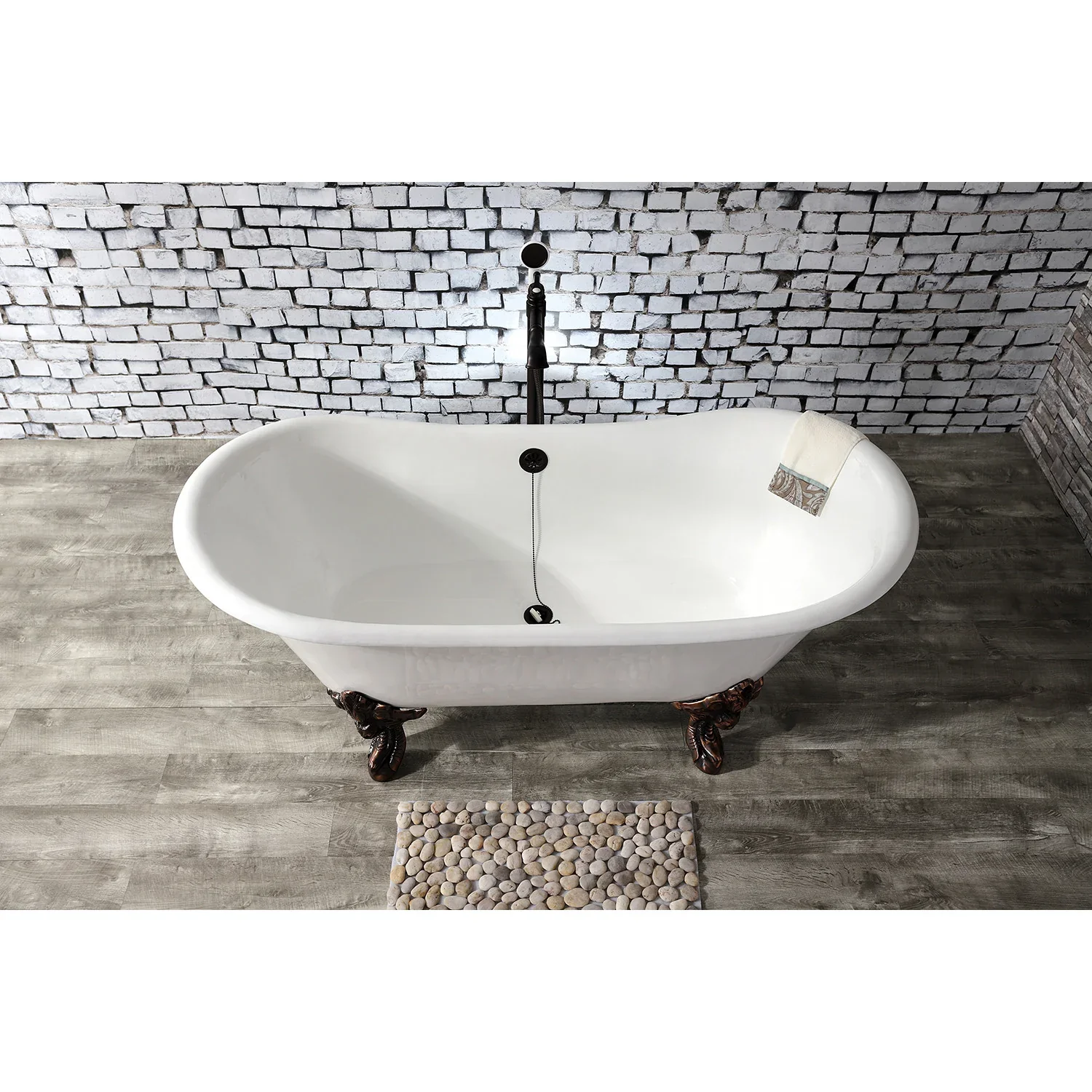Kingston Brass Aqua Eden 67" Cast Iron Oval Double Slipper Clawfoot Tub (No Faucet Drillings), White/Oil Rubbed Bronze (VCTNDS6731NL5) - Image 2
