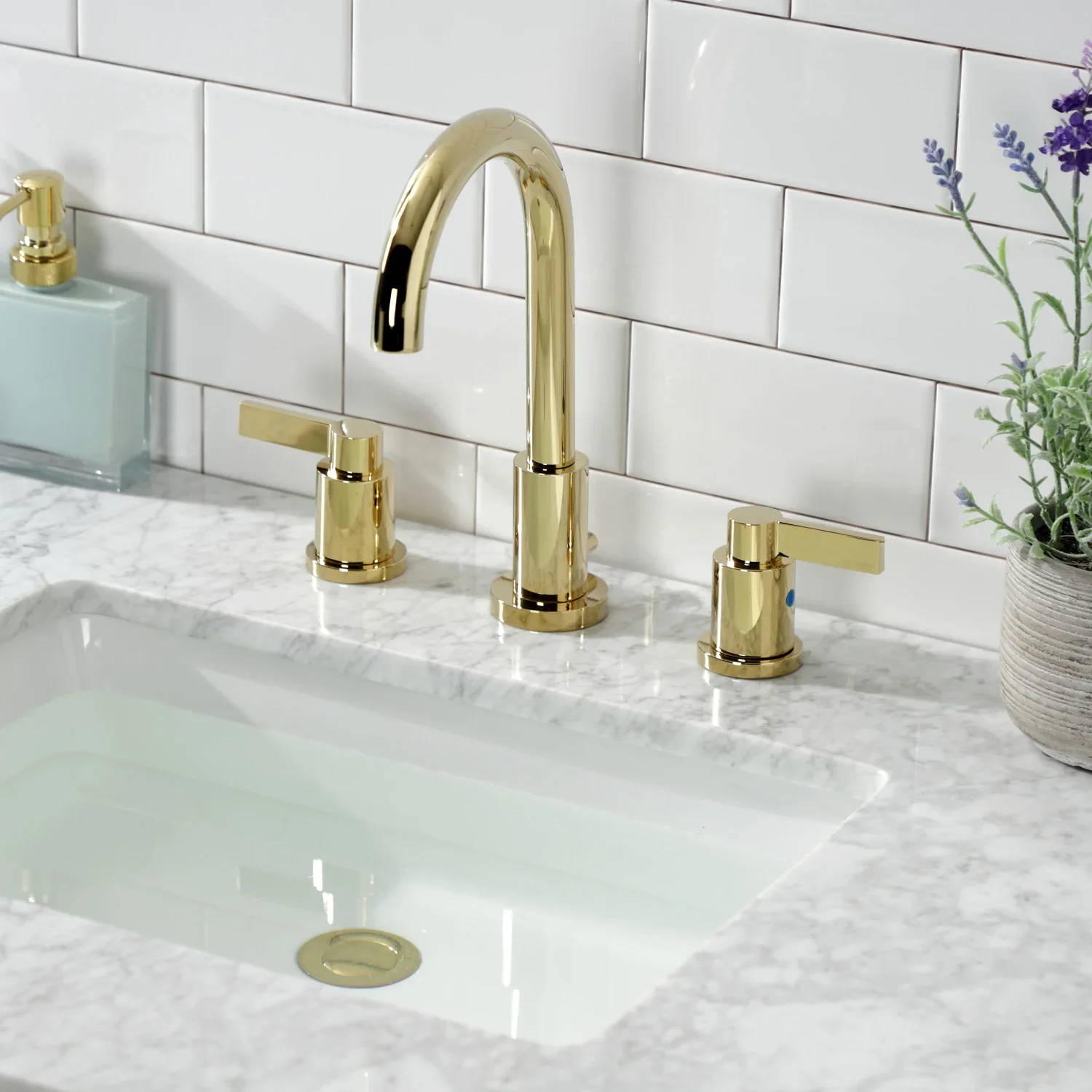 Kingston Brass NuvoFusion Widespread Bathroom Faucet with Brass Pop-Up, Polished Brass (FSC8922NDL) - Image 4