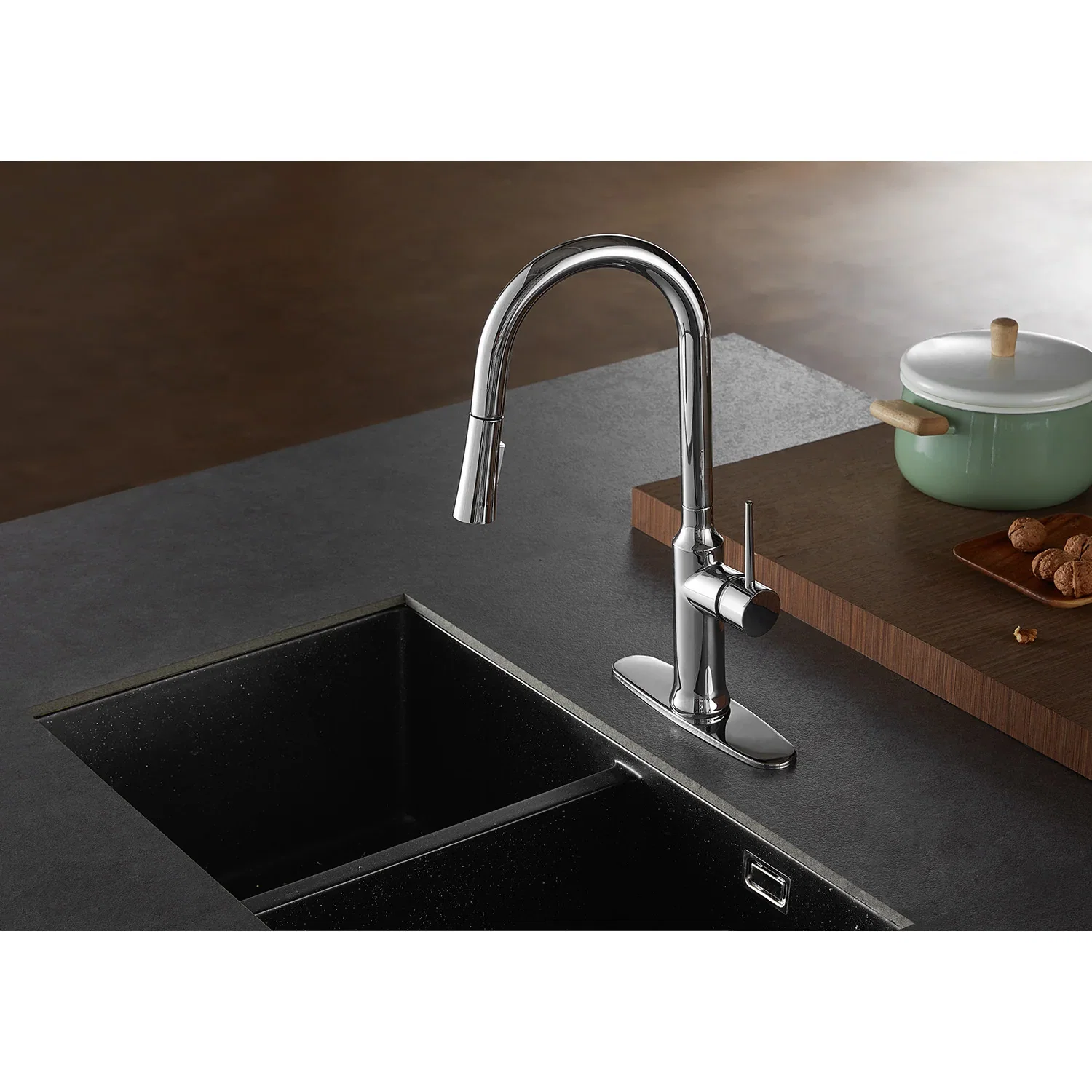 Kingston Brass Gourmetier New York Single-Handle Pull-Down Kitchen Faucet, Polished Chrome (LS2721NYL) - Image 2