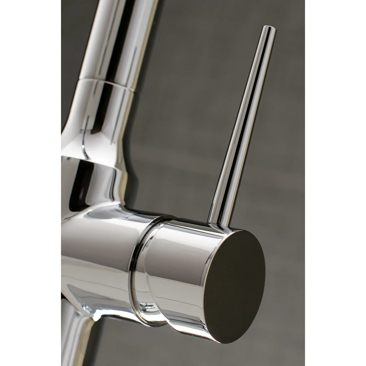 Kingston Brass Gourmetier New York Single-Handle Pull-Down Kitchen Faucet, Polished Chrome (LS2721NYL) - Image 6