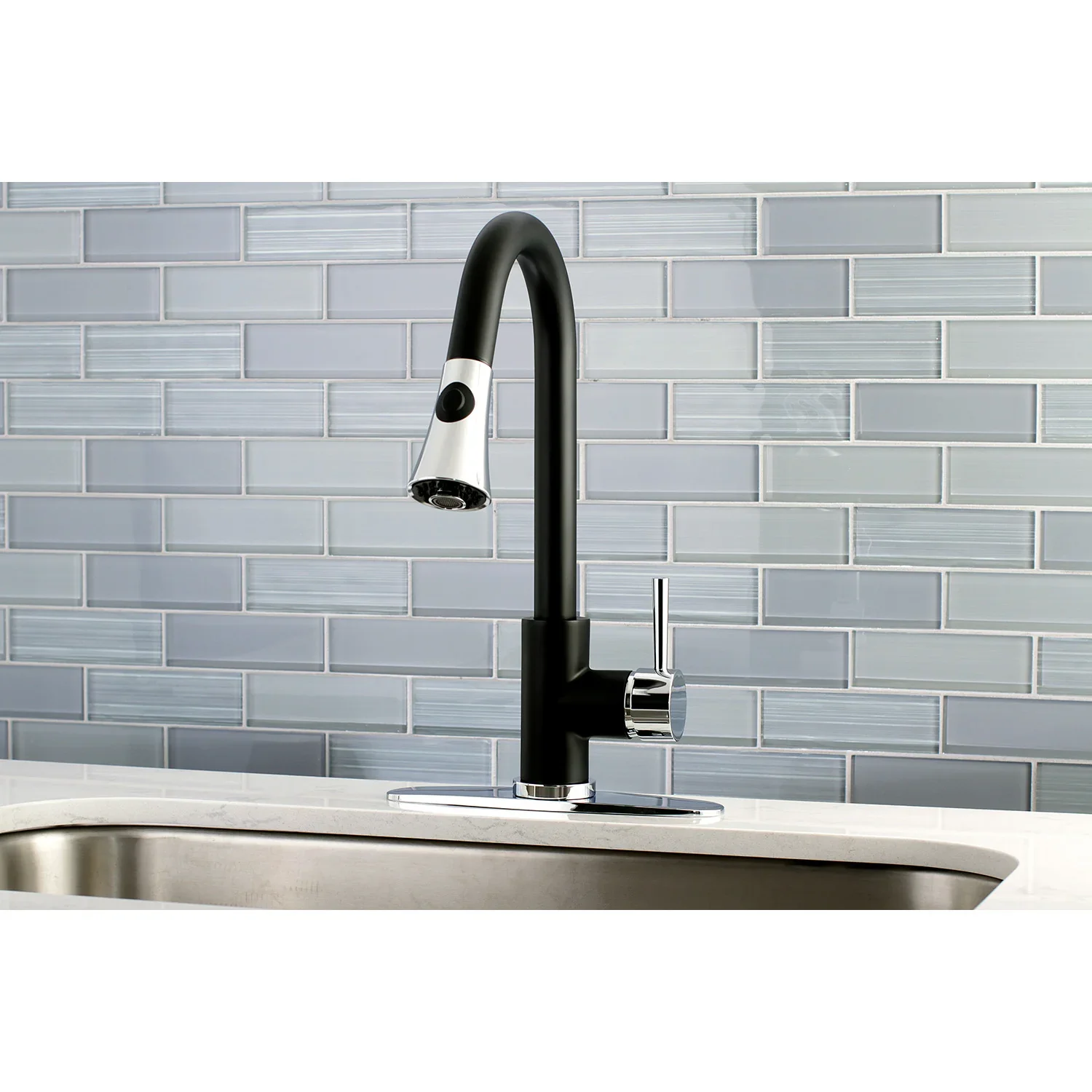 Kingston Brass Gourmetier Concord Single-Handle Pull-Down Kitchen Faucet, Matte Black/Polished Chrome (LS8727DL) - Image 3