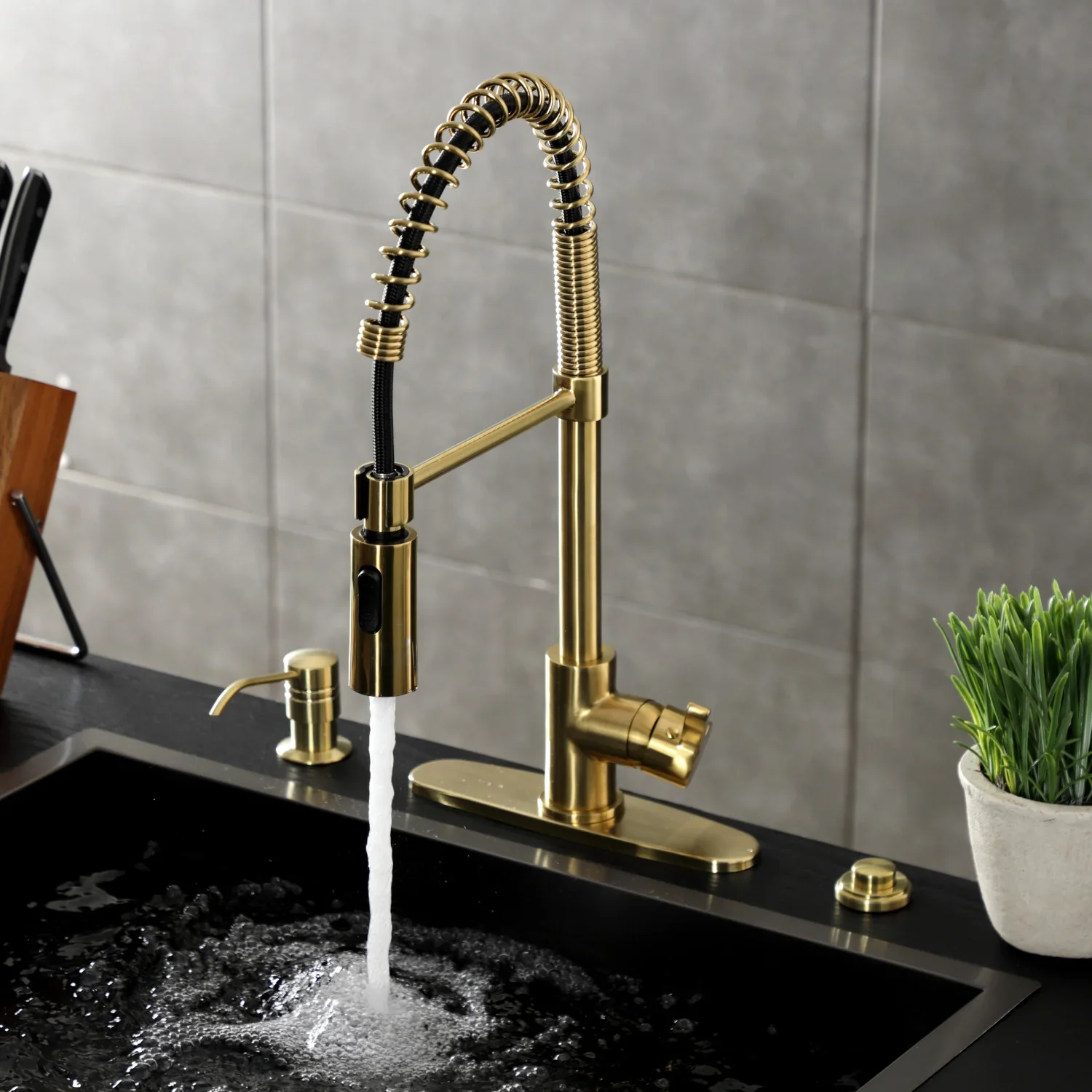 Kingston Brass Gourmetier Continental Single-Handle Deck-Mount Pre-Rinse Kitchen Faucet, Brushed Brass (LS8773CTL) - Image 3