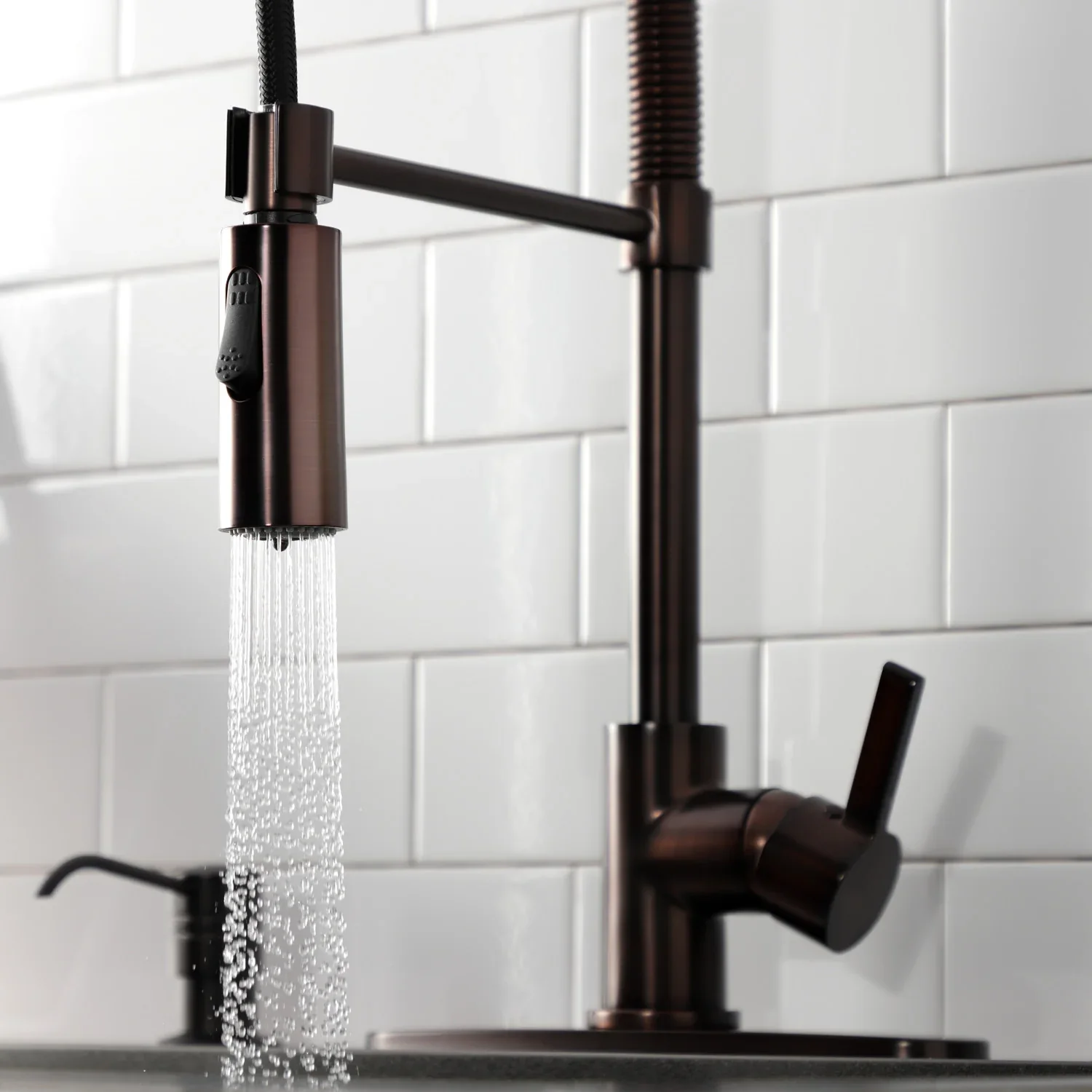 Kingston Brass Gourmetier Continental Single-Handle Deck-Mount Pre-Rinse Kitchen Faucet, Oil Rubbed Bronze (LS8775CTL) - Image 3