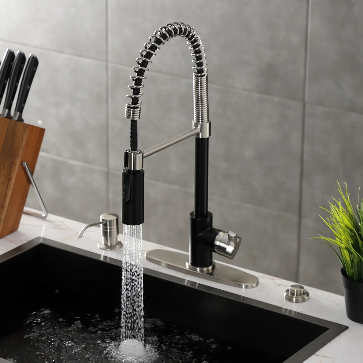 Kingston Brass Gourmetier Continental Single-Handle Deck-Mount Pre-Rinse Kitchen Faucet, Matte Black/Brushed Nickel (LS8779CTL) - Image 2