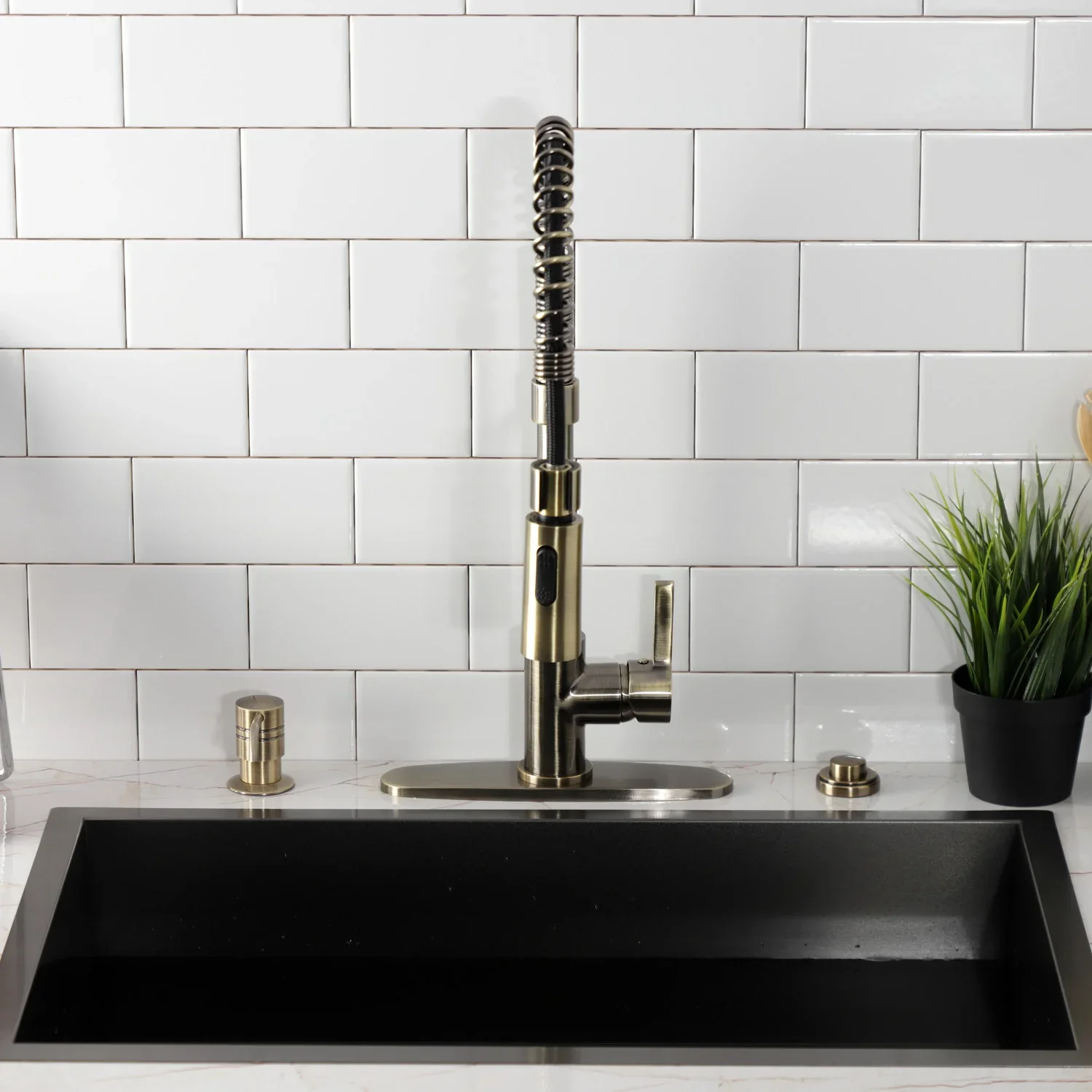 Kingston Brass Gourmetier Continental Single-Handle Deck-Mount Pre-Rinse Kitchen Faucet, Antique Brass (LS877CTLAB) - Image 5