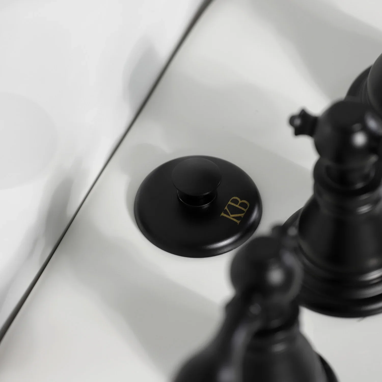 Kingston Brass Victorian Three-Handle Bidet Faucet with Brass Pop-Up, Matte Black (KB320AL) - Image 5