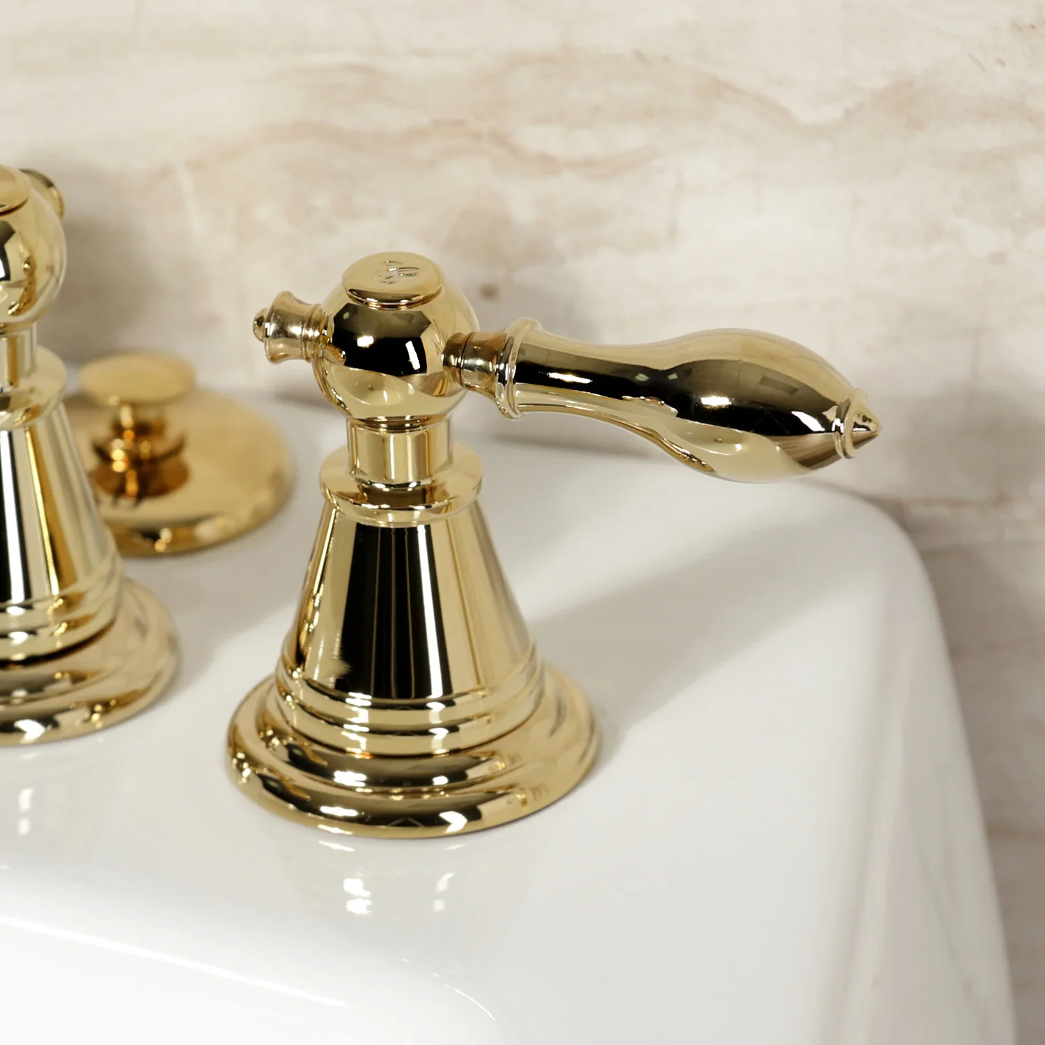 Kingston Brass Victorian Three-Handle Bidet Faucet with Brass Pop-Up, Polished Brass (KB322AL) - Image 4