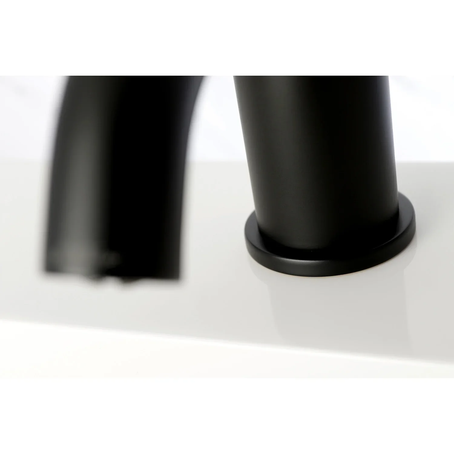 Kingston Brass Concord One-Handle Single-Hole Bathroom Faucet with Push Pop-Up Drain, Matte Black (LS8220DL) - Image 7