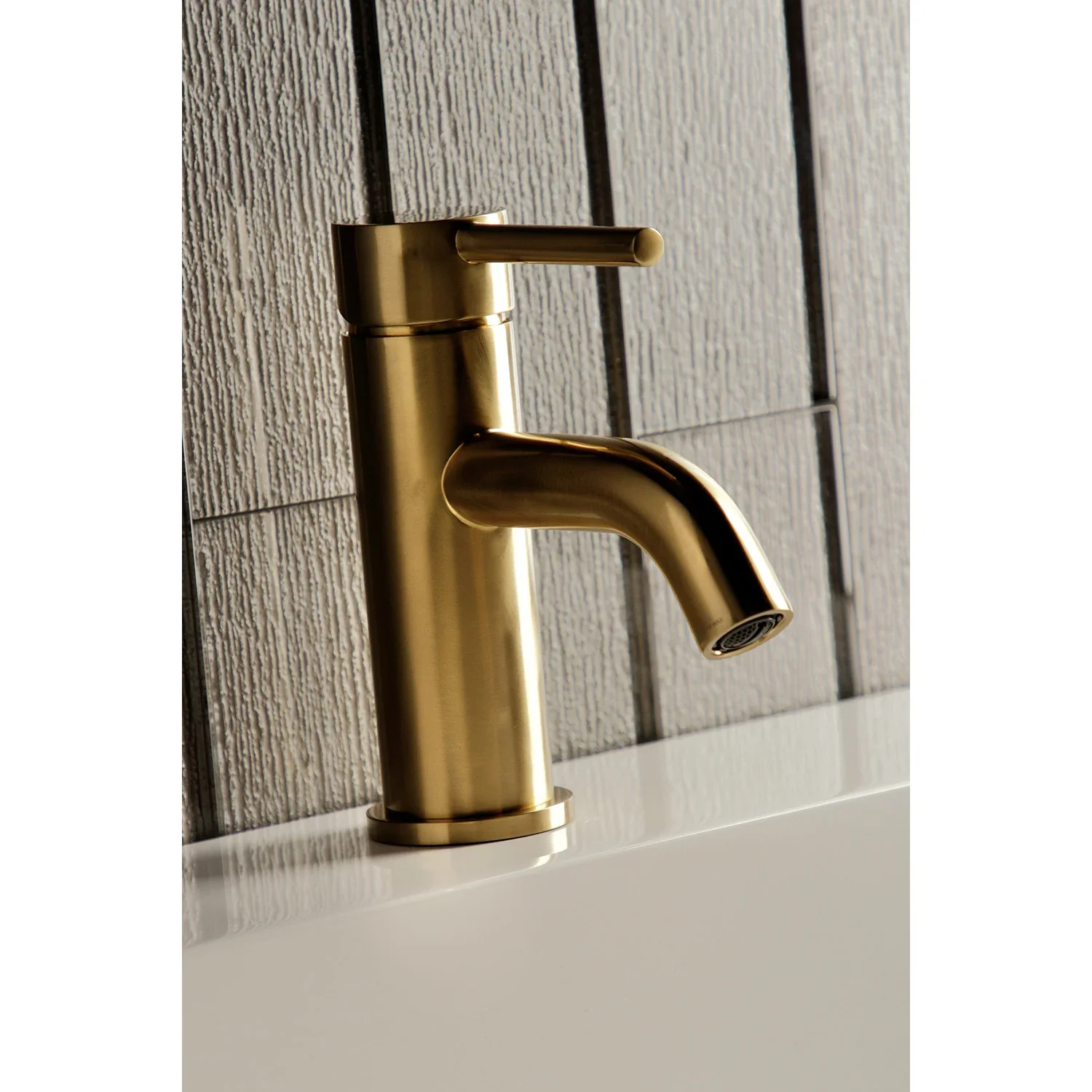 Kingston Brass Concord One-Handle Single-Hole Bathroom Faucet with Push Pop-Up Drain, Brushed Brass (LS8223DL) - Image 3