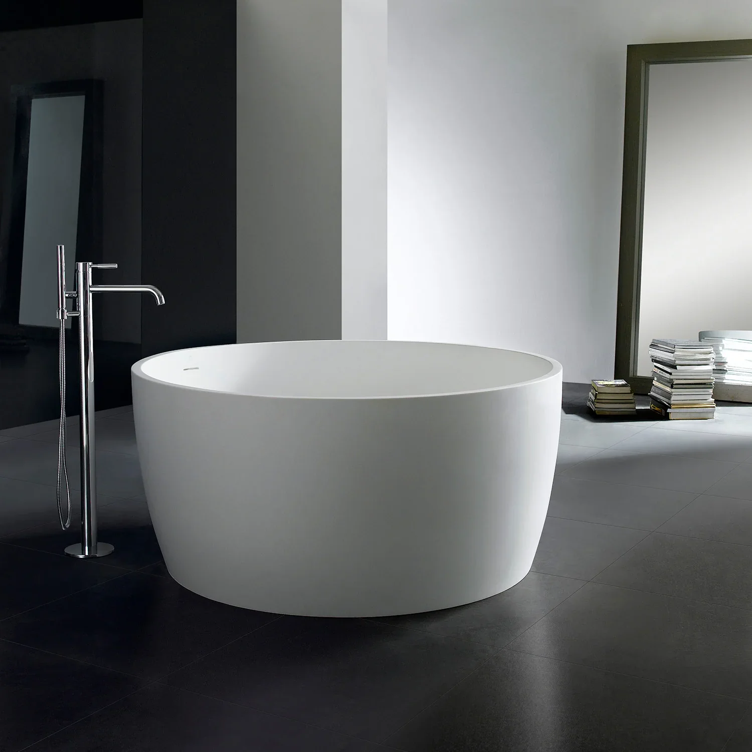 Kingston Brass 51" Solid Surface Round Double Ended Freestanding Tub with Drain, Matte White (VRTRS515124) - Image 2